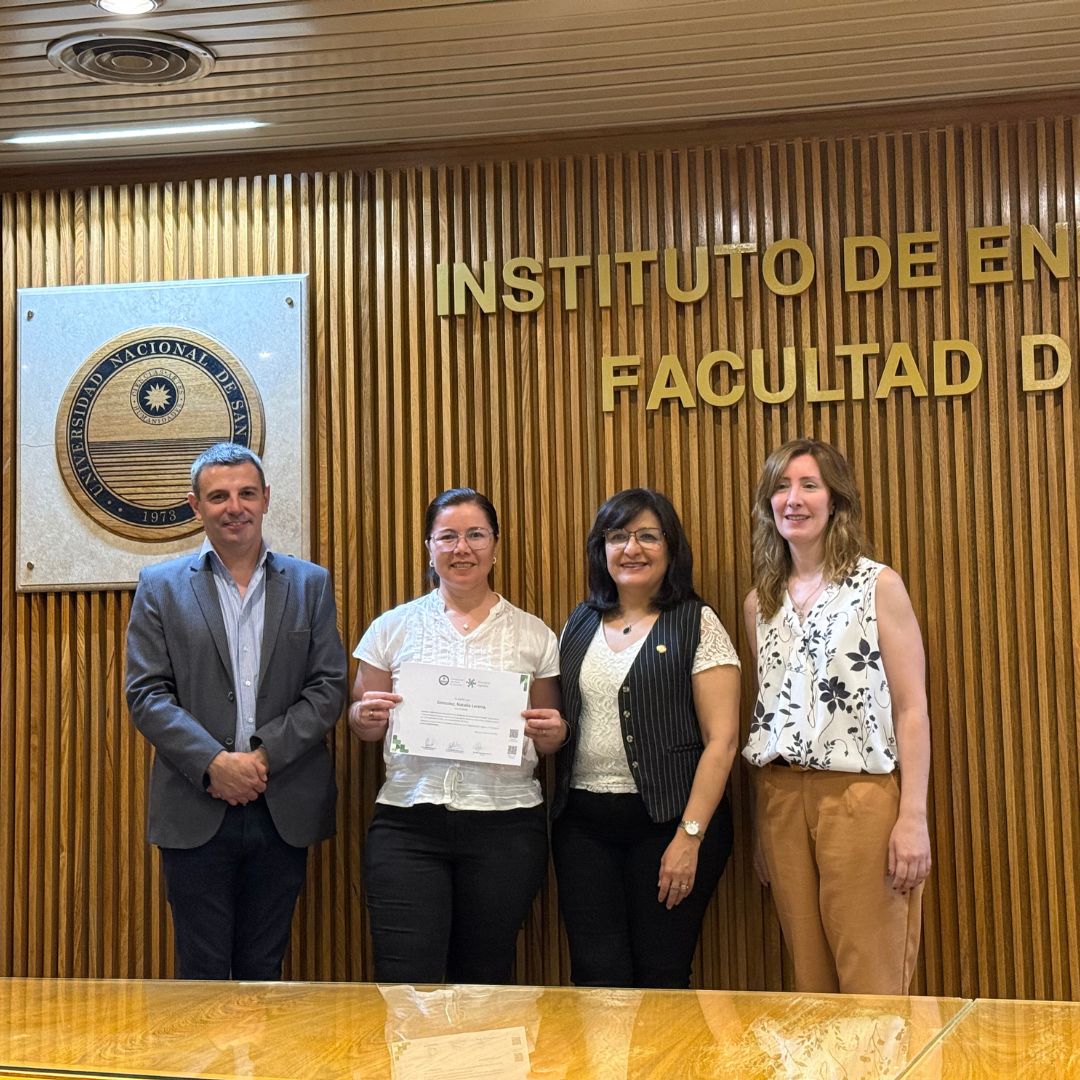 Entrega de certificados de la Diplomatura Universitaria en Gestión de la Calidad