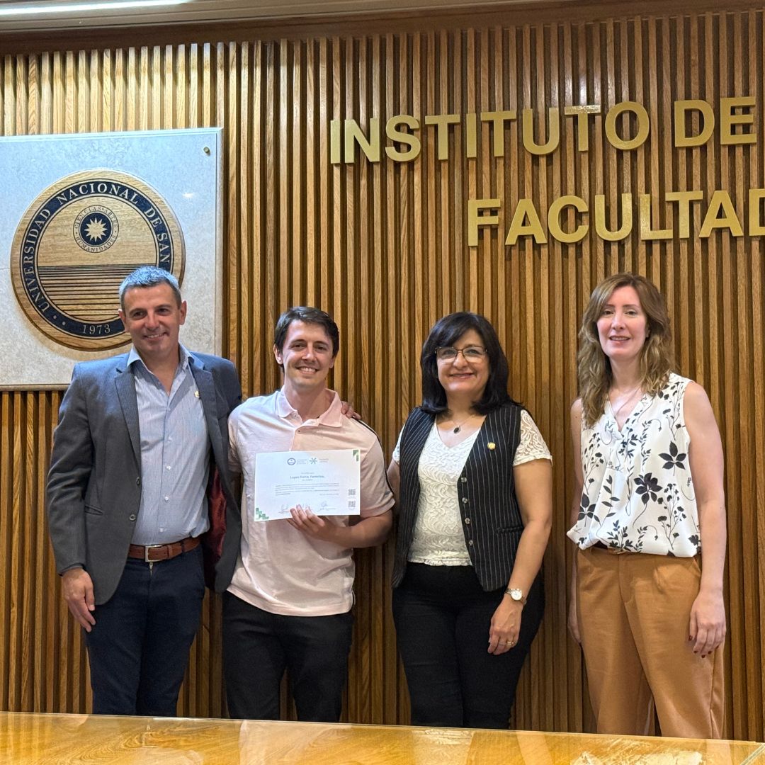 Entrega de certificados de la Diplomatura Universitaria en Gestión de la Calidad