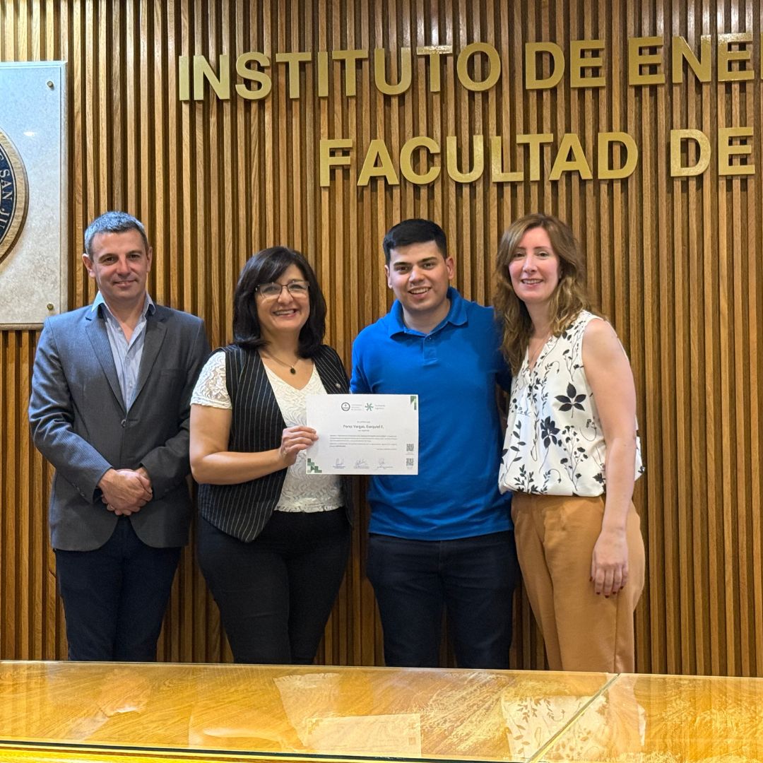 Entrega de certificados de la Diplomatura Universitaria en Gestión de la Calidad