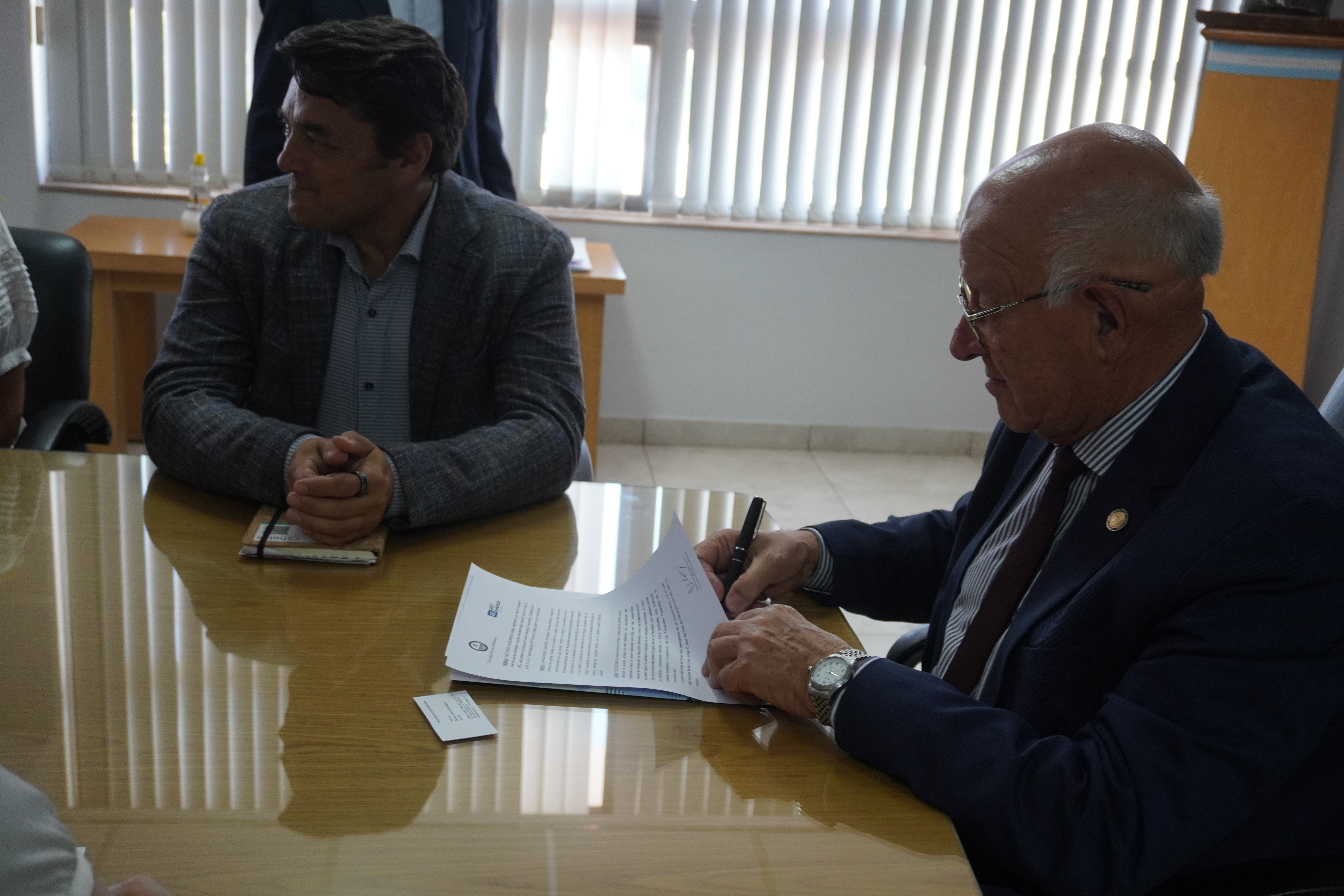 La Universidad y la FI se vinculan con las empresas GeoEnergía Argentina S.A y Holos Argentina