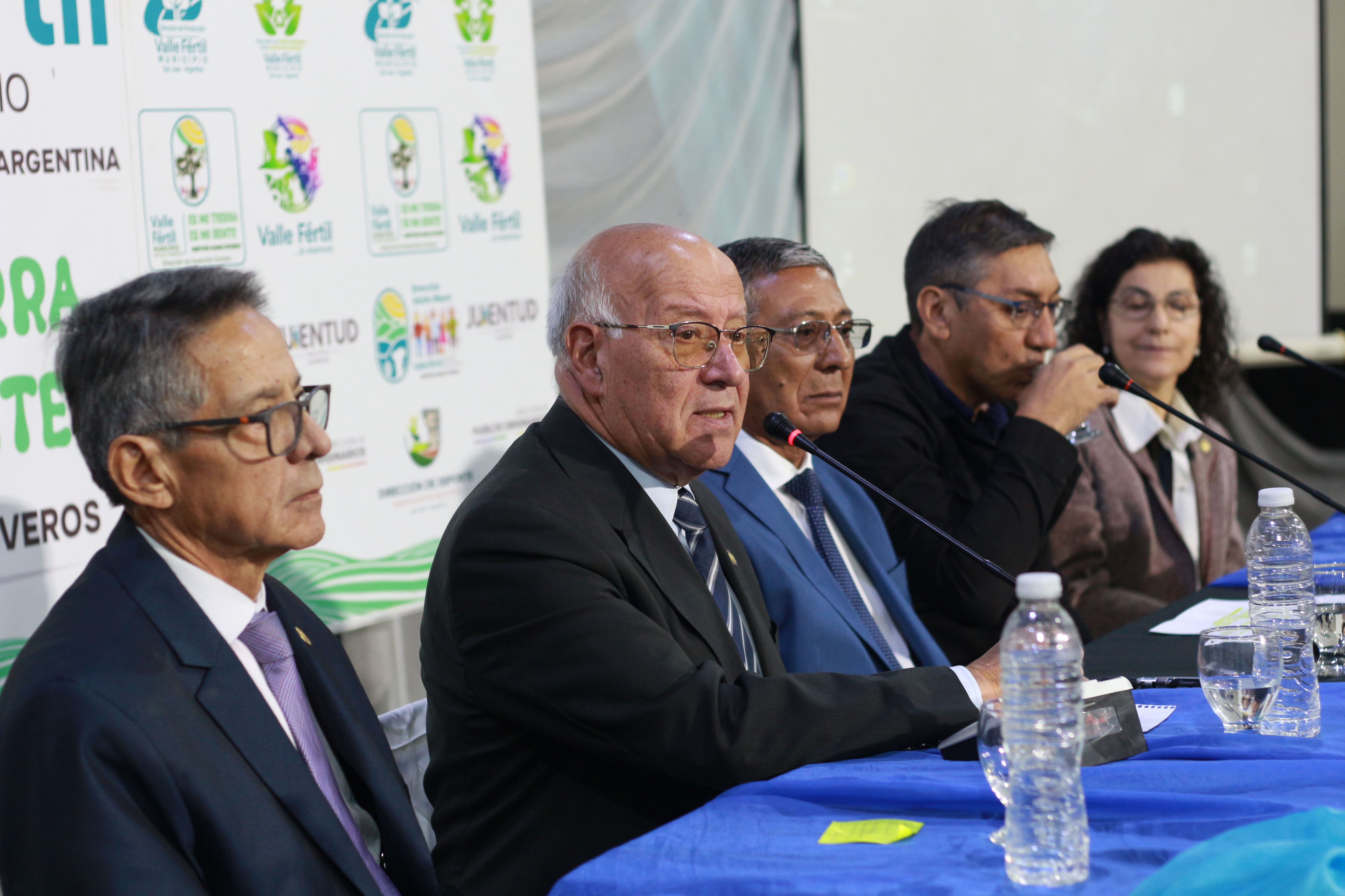 La FI, la UNSJ y la Municipalidad de Valle Fértil entregaron certificados de aprobación a diplomados en Gestión Ambiental