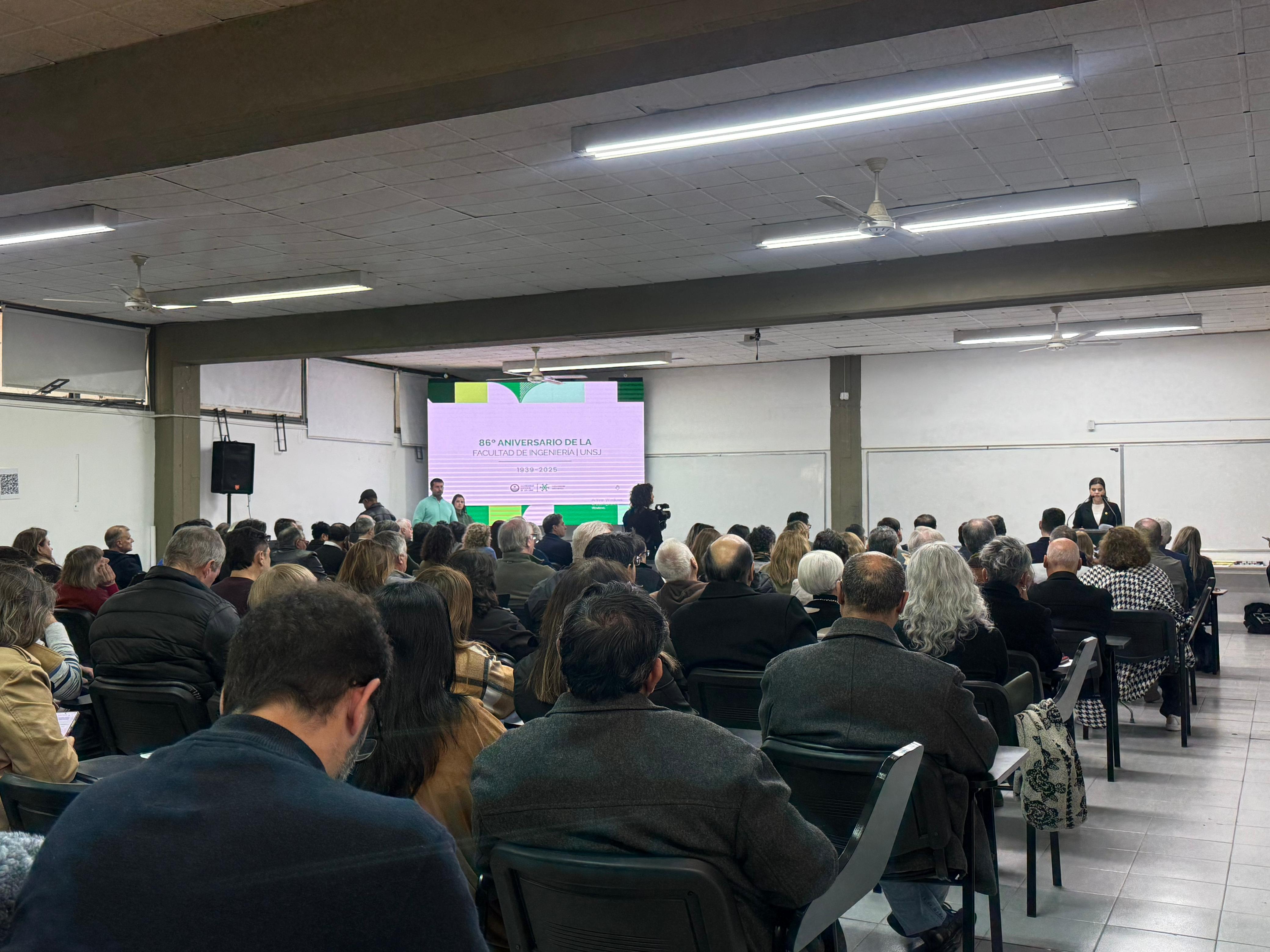 "La Facultad de Ingeniería quiere estar a la altura de las demandas de la sociedad"