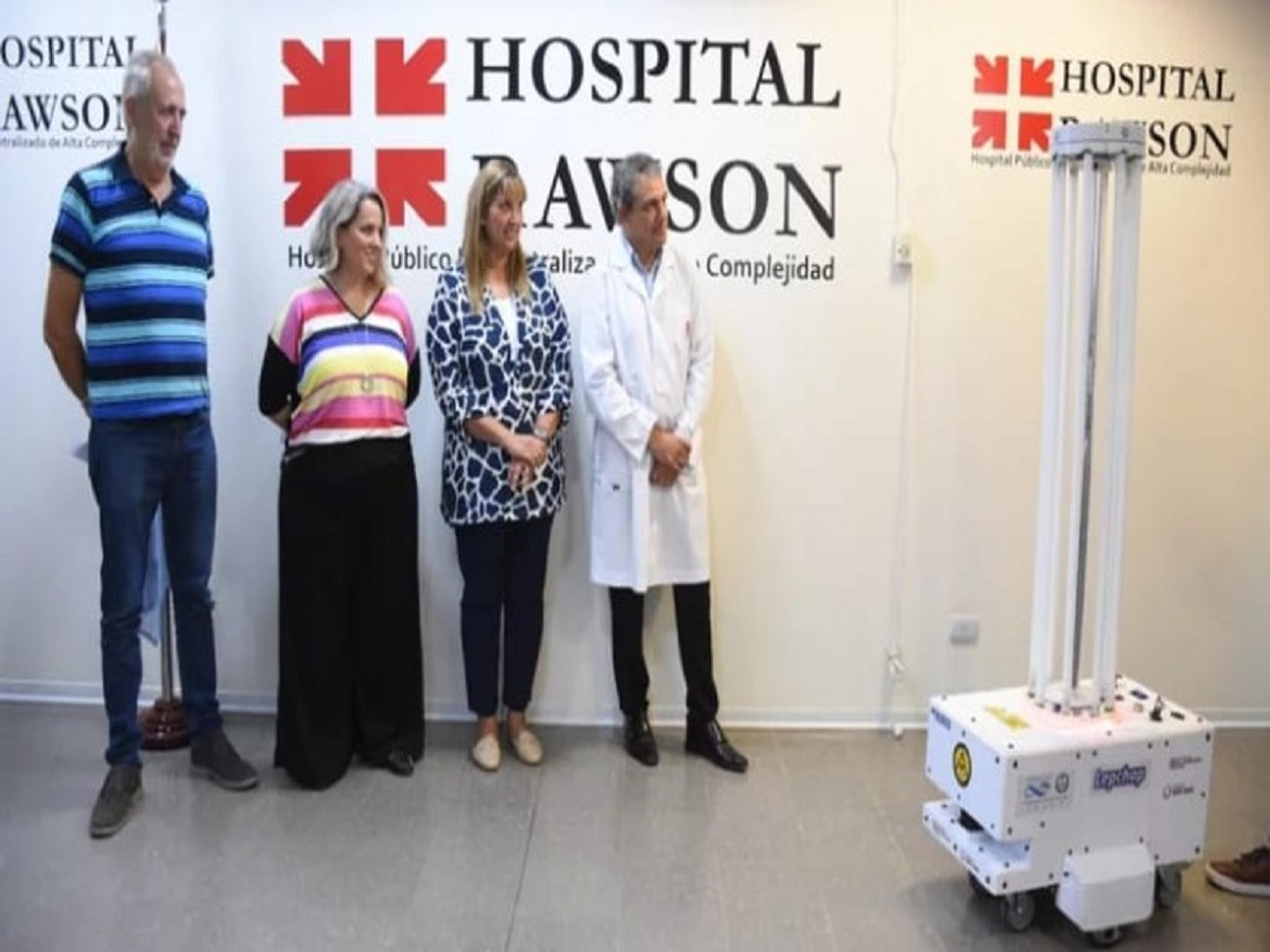 Presentaron el robot móvil teleoperado para el servicio sanitario del Hospital Rawson