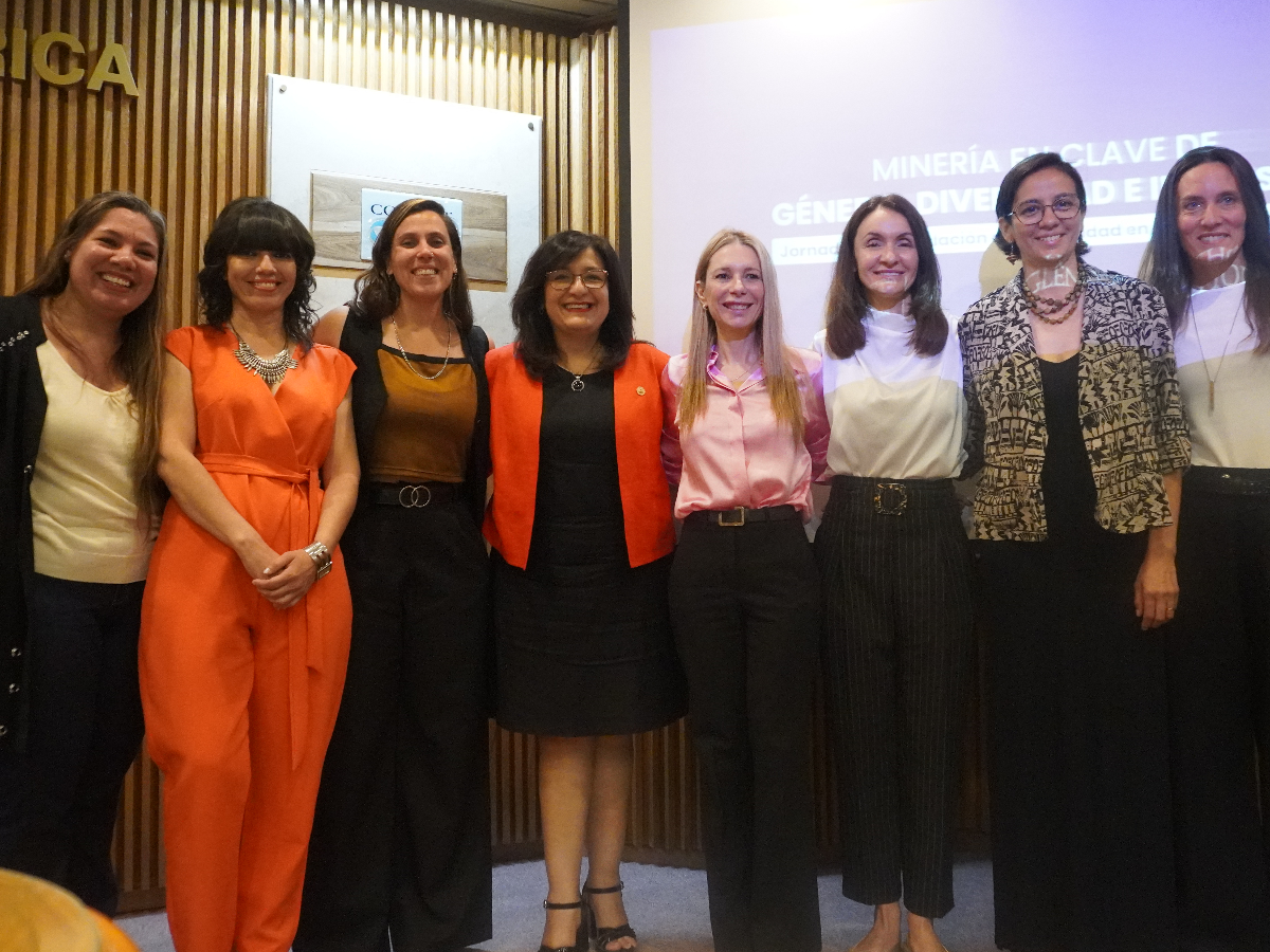 Se celebró una jornada para revalorizar el rol de la mujeres mineras