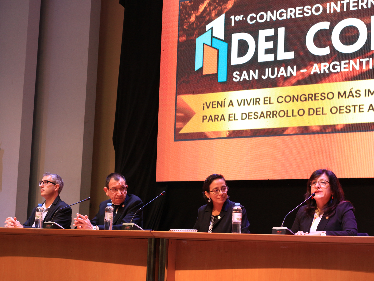 La Facultad de Ingeniería presente en el Primer Congreso Nacional del Cobre - San Juan 2024