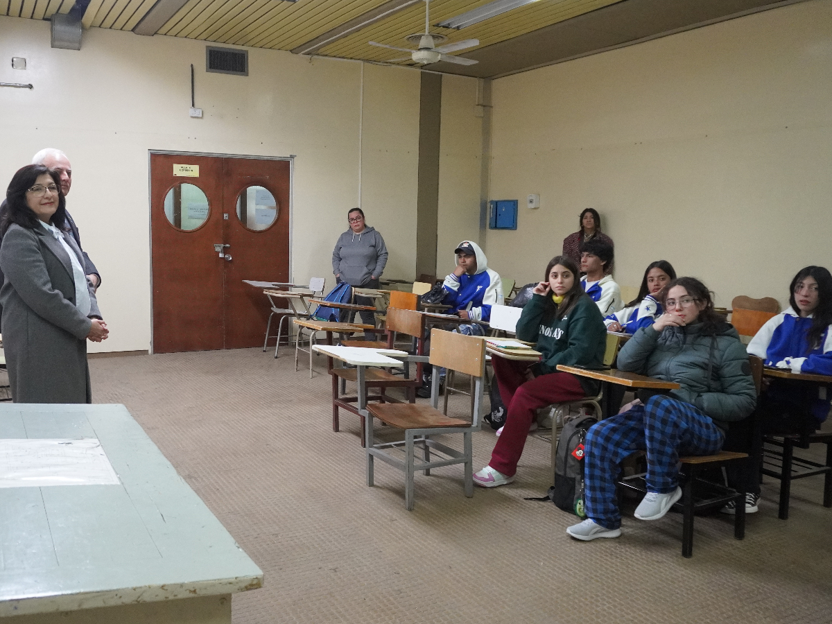 Estudiantes de Valle Fértil realizan prácticas profesionalizantes en la FI