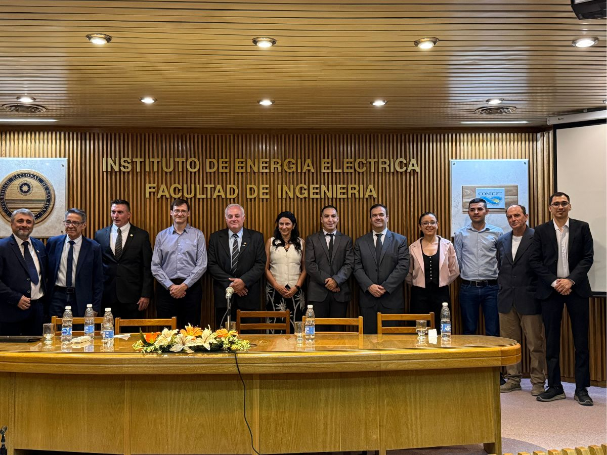 La EICAM entregó diplomas a nuevos especialistas en Caminos de Montaña y en Túneles y Obras Civiles Subterráneas