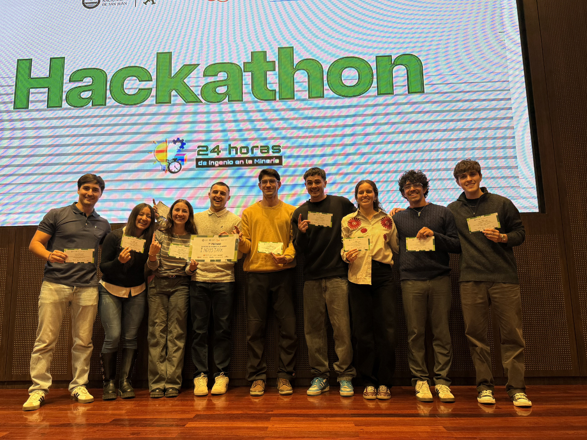 La Facultad de Ingeniería realizó el Hackathon “24 horas de Ingenio en la Minería”