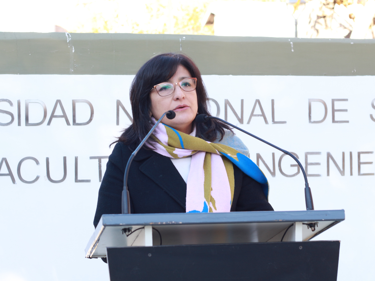 "La Bandera no es solo un paño con colores: es un espejo donde nos reconocemos"