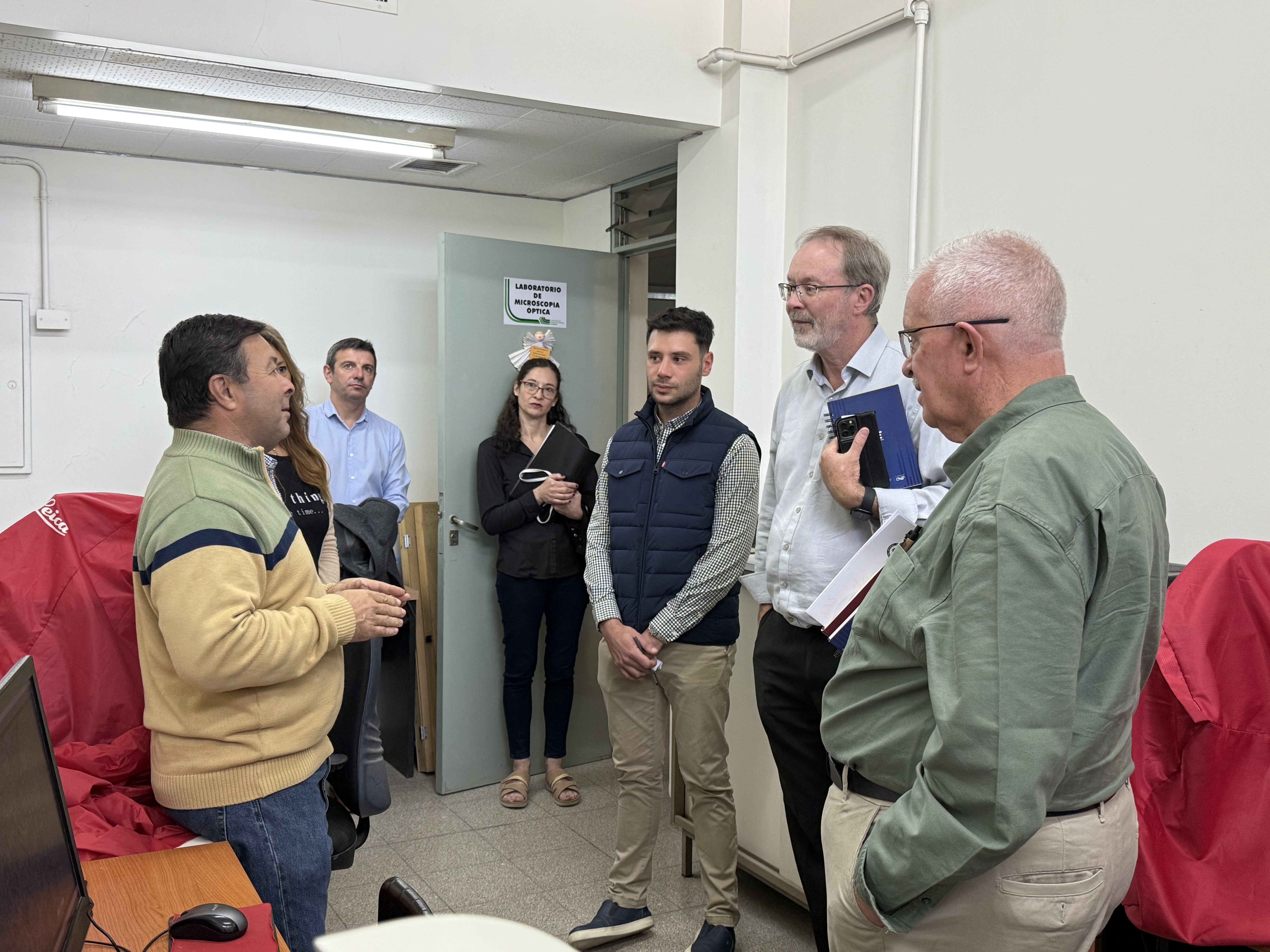 Visita de la Universidad de Curtin a la Facultad de Ingeniería