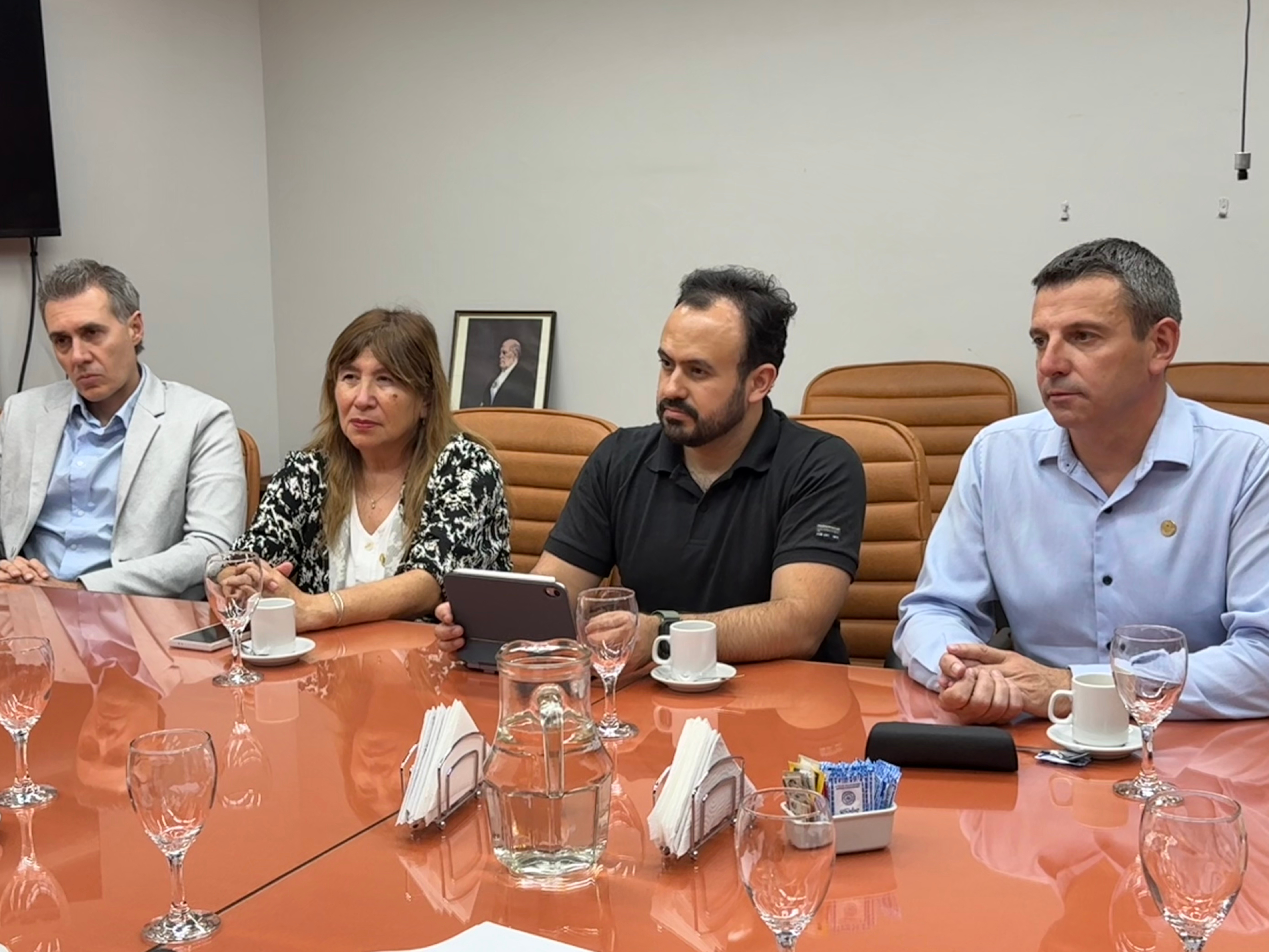 La Facultad de Ingeniería se reunió con representantes del International Council of Swedish Industry (NIR)