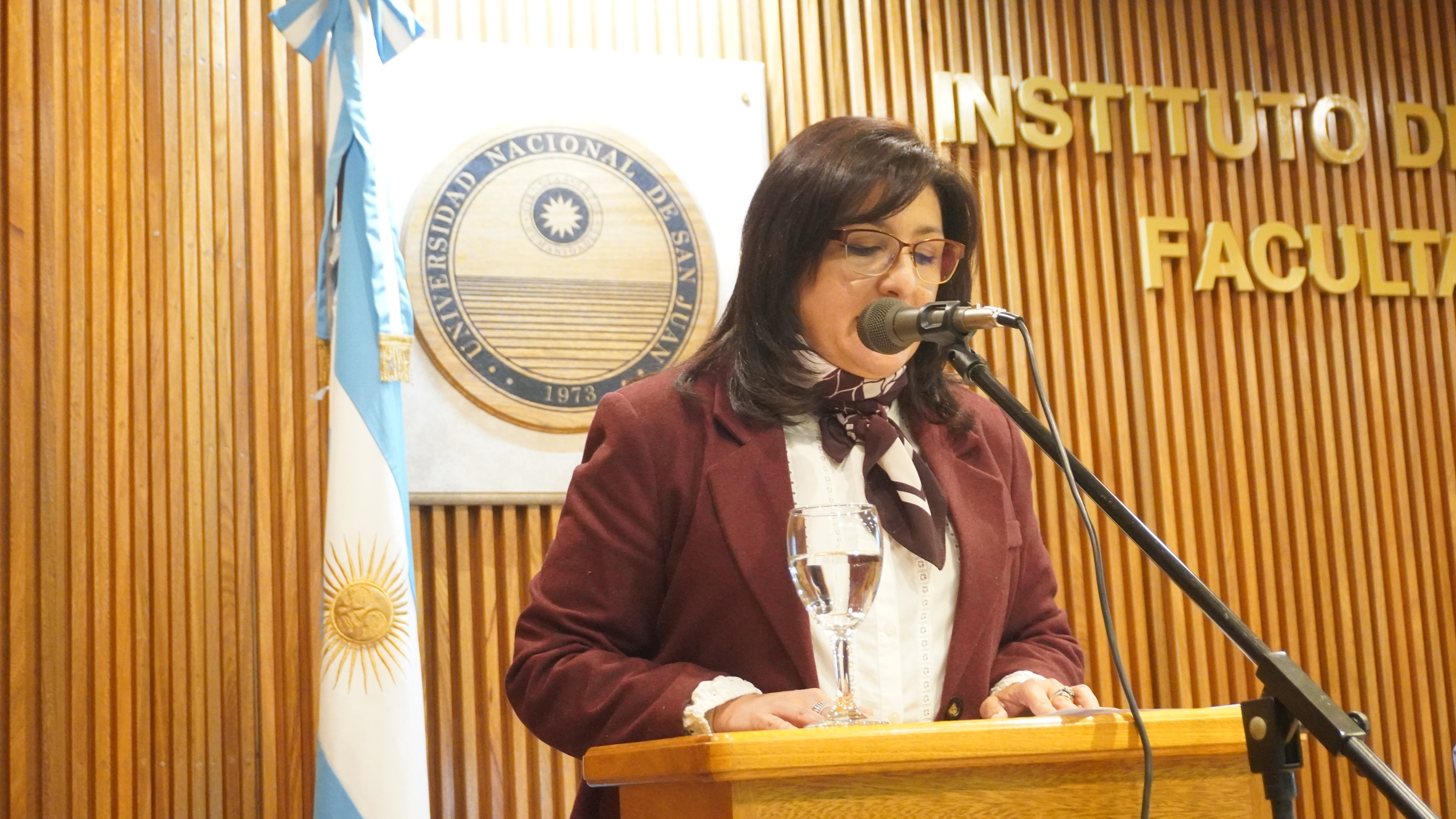 Los institutos de la FI mostraron sus investigaciones, proyectos y servicios a referentes de la industria local