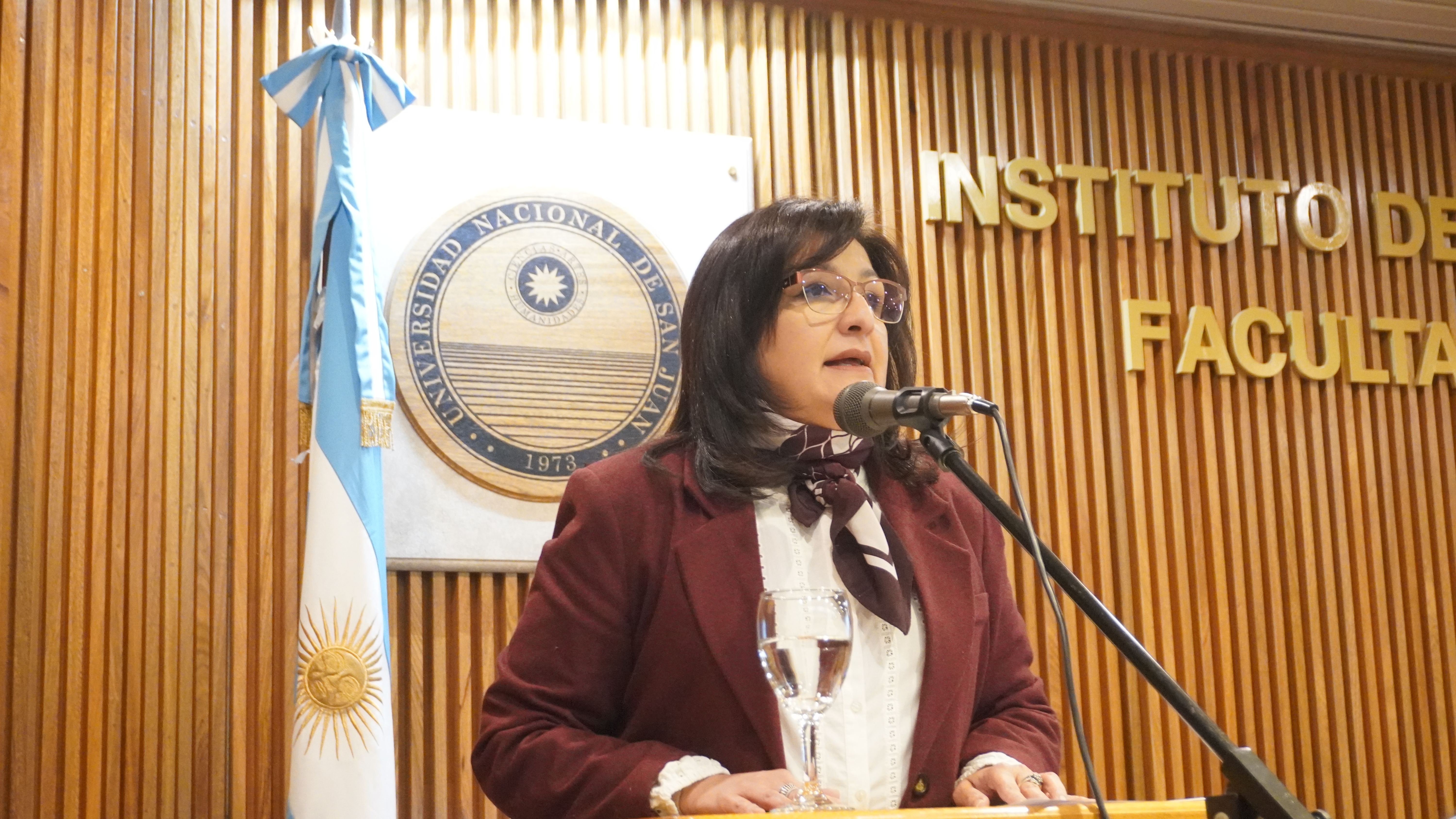 Los institutos de la FI mostraron sus investigaciones, proyectos y servicios a referentes de la industria local