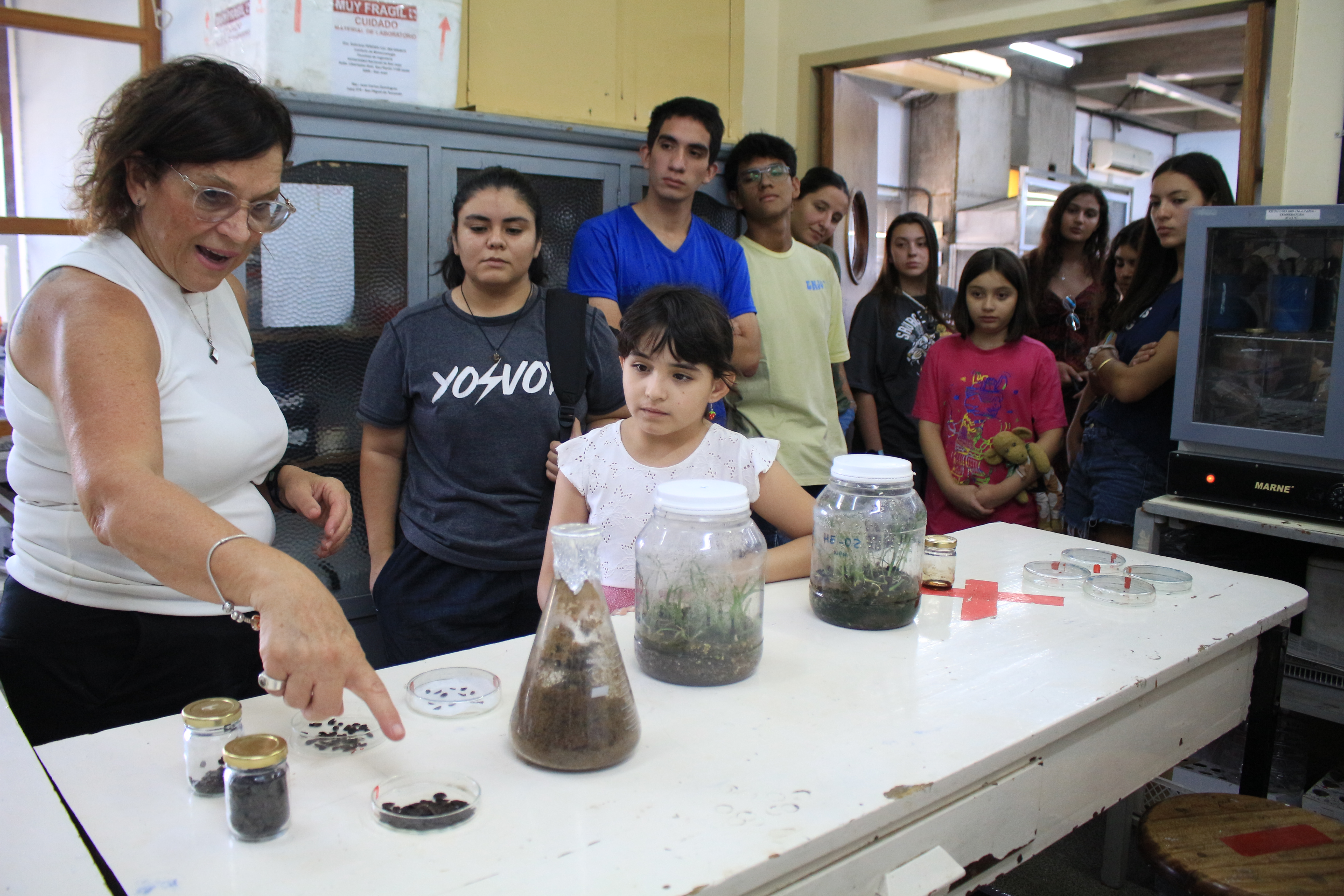 Niñas y adolescentes sanjuaninas visitaron laboratorios de la Facultad de Ingeniería