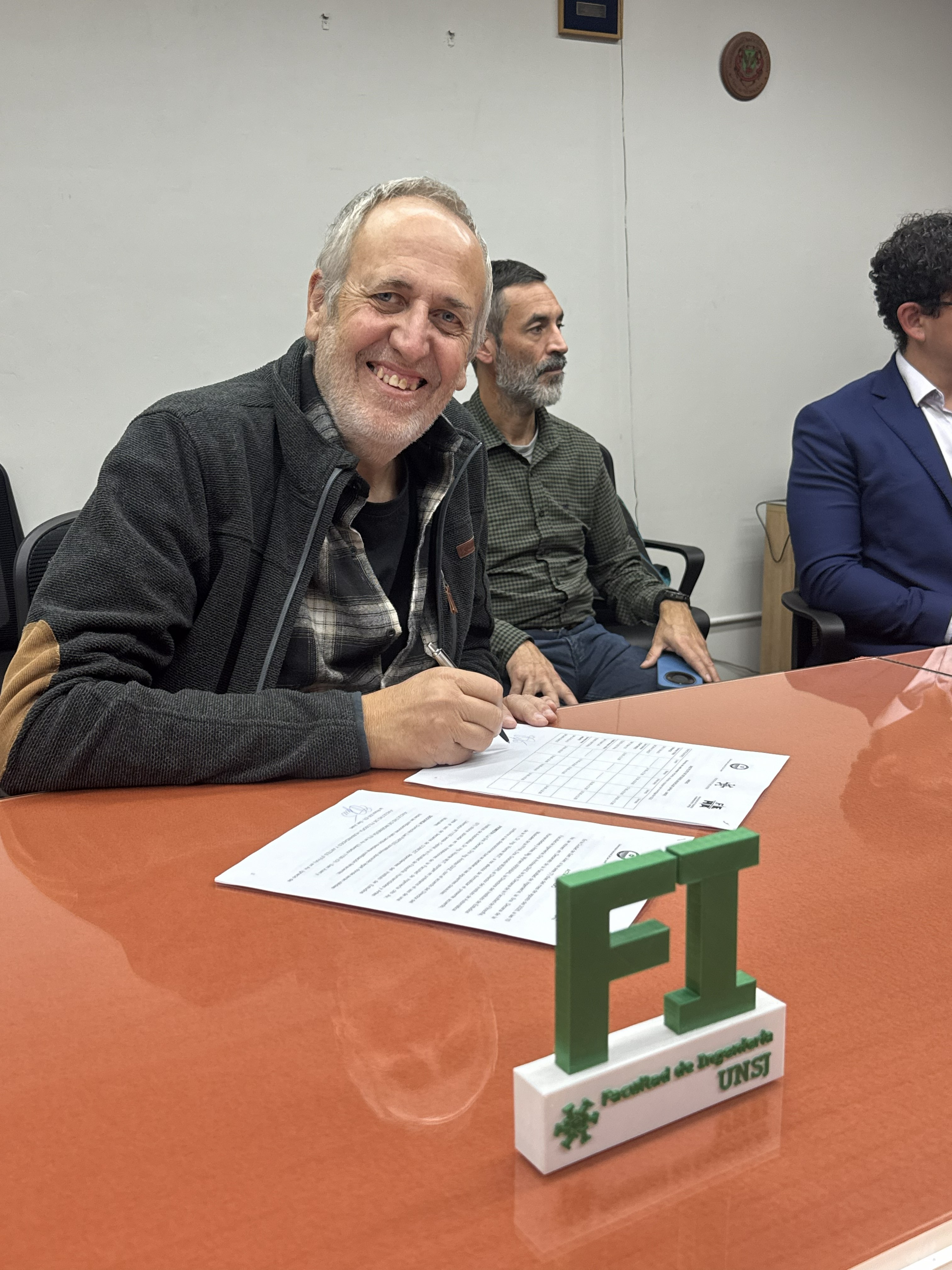 La Facultad de Ingeniería y la Facultad de Filosofía, Humanidades y Artes fortalecen lazos insititucionales y solidarios
