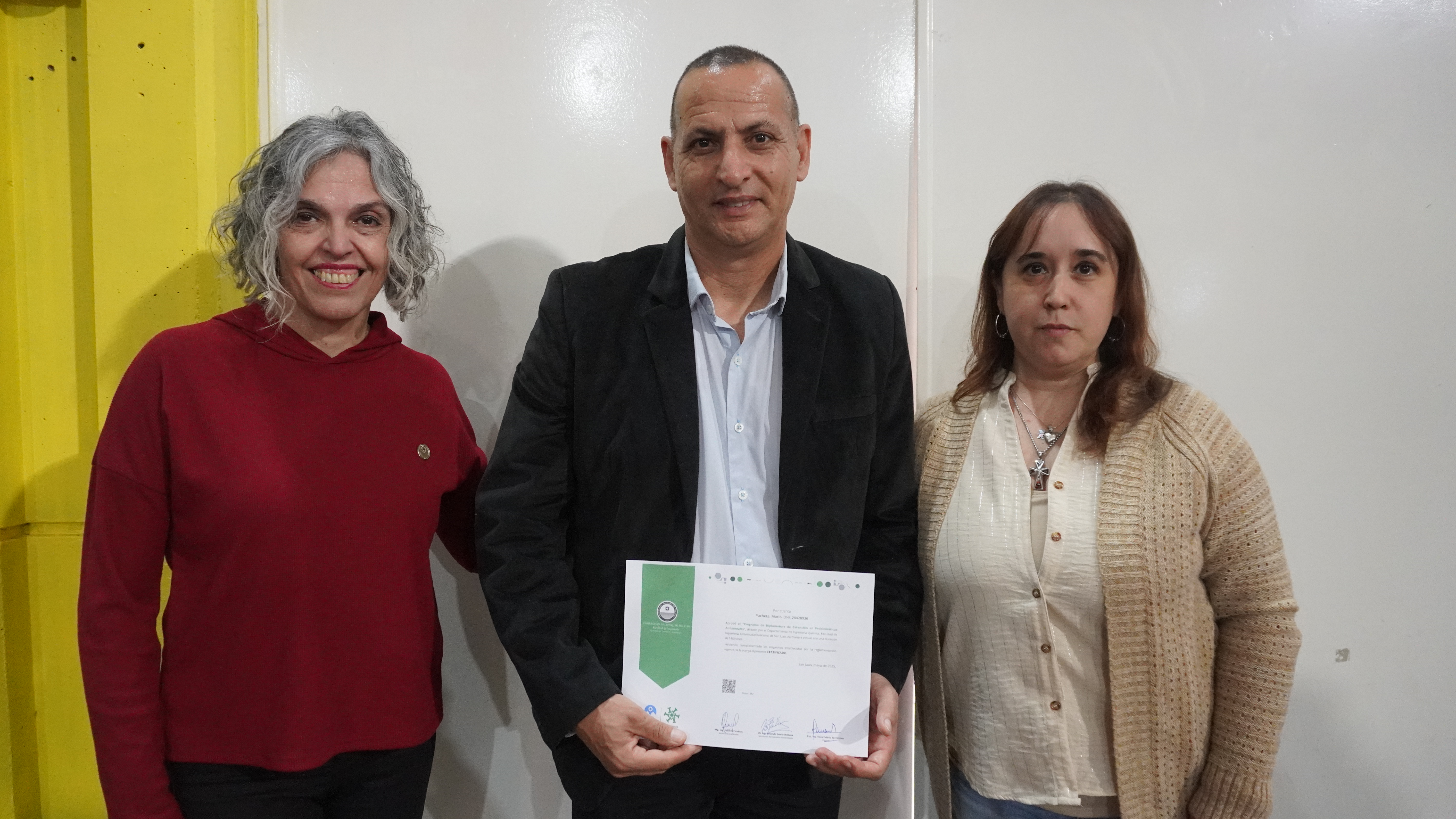 La FI, la UNSJ y la Municipalidad de Valle Fértil entregaron certificados de aprobación a diplomados en Gestión Ambiental