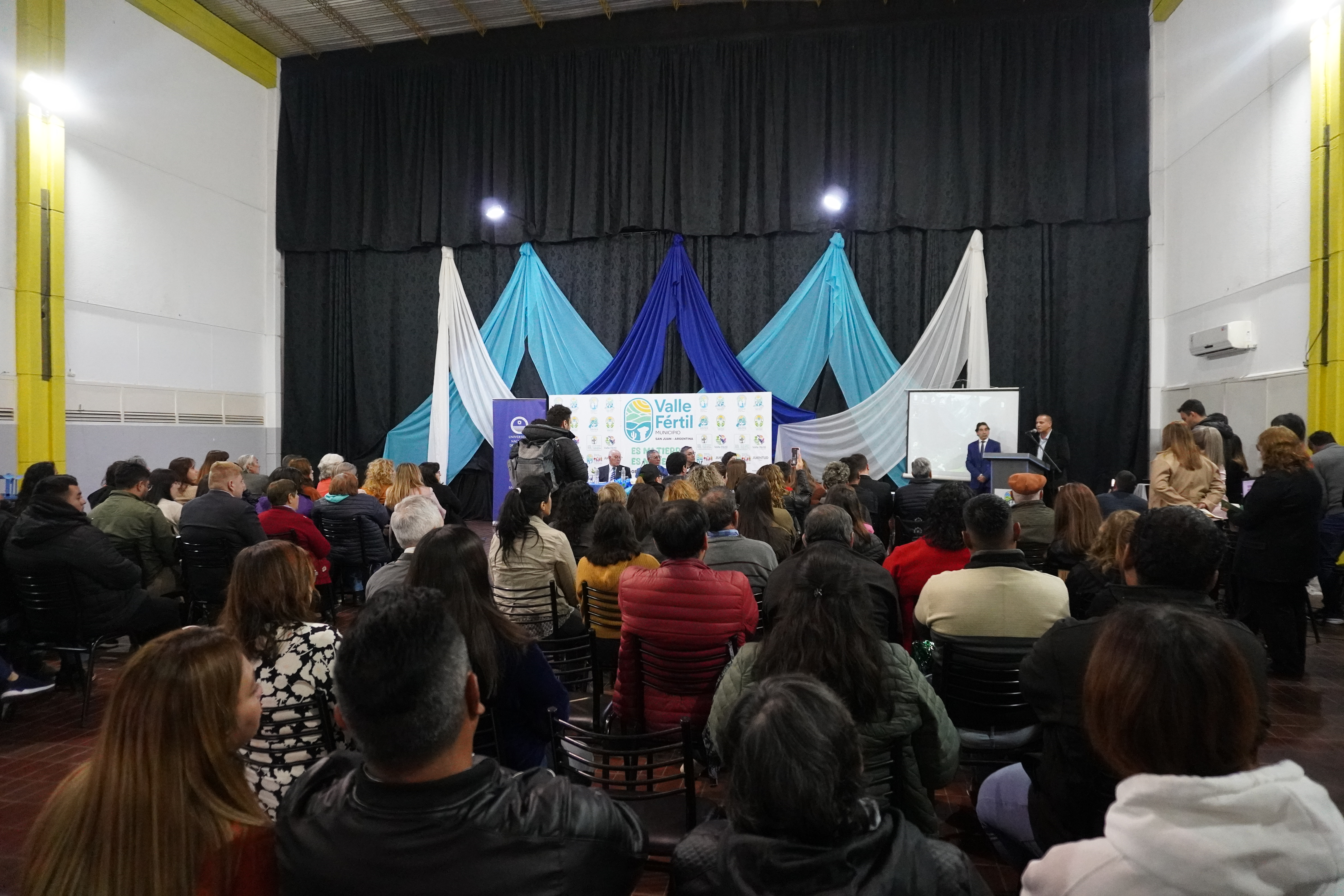 La FI, la UNSJ y la Municipalidad de Valle Fértil entregaron certificados de aprobación a diplomados en Gestión Ambiental