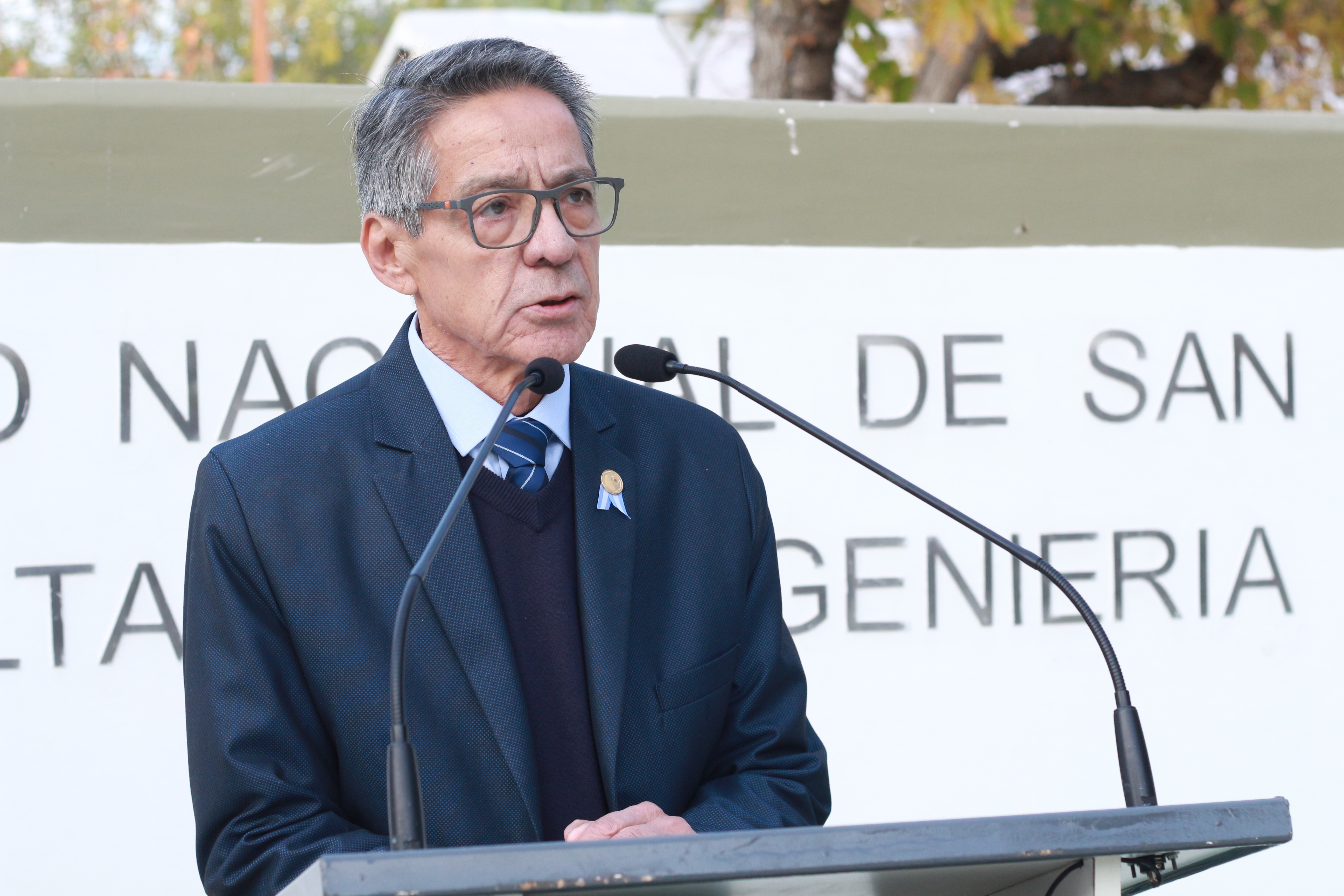 La Facultad de Ingeniería celebró el 215° Aniversario de la Revolución de Mayo