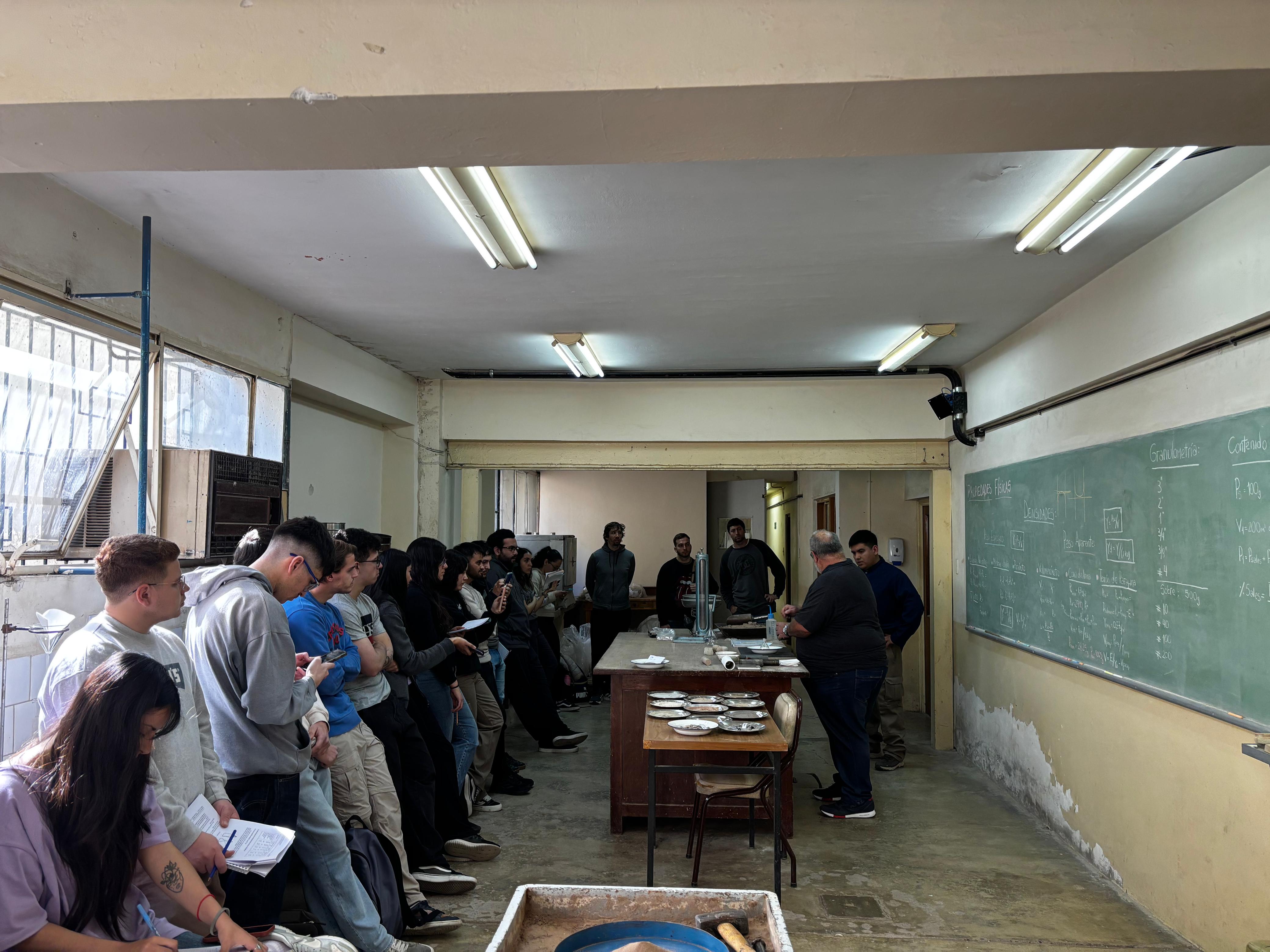 El Instituto de Materiales y Suelos fortalece su excelencia con la certificación ISO 9001 