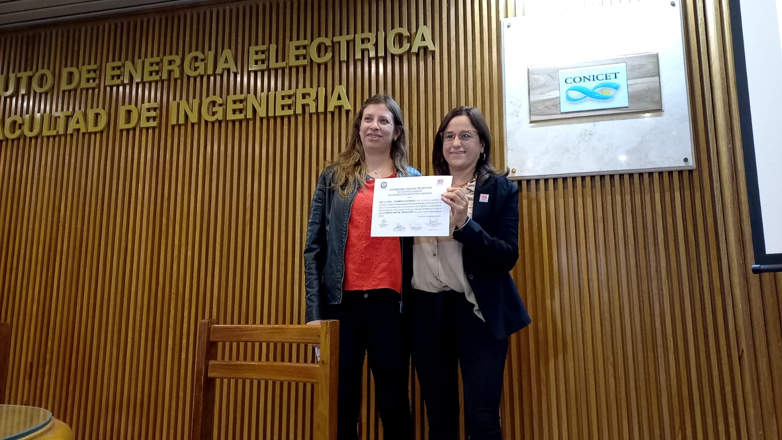 Presentación de proyectos de empresas de servicios de la Diplomatura y Curso en Riego y Fertilización