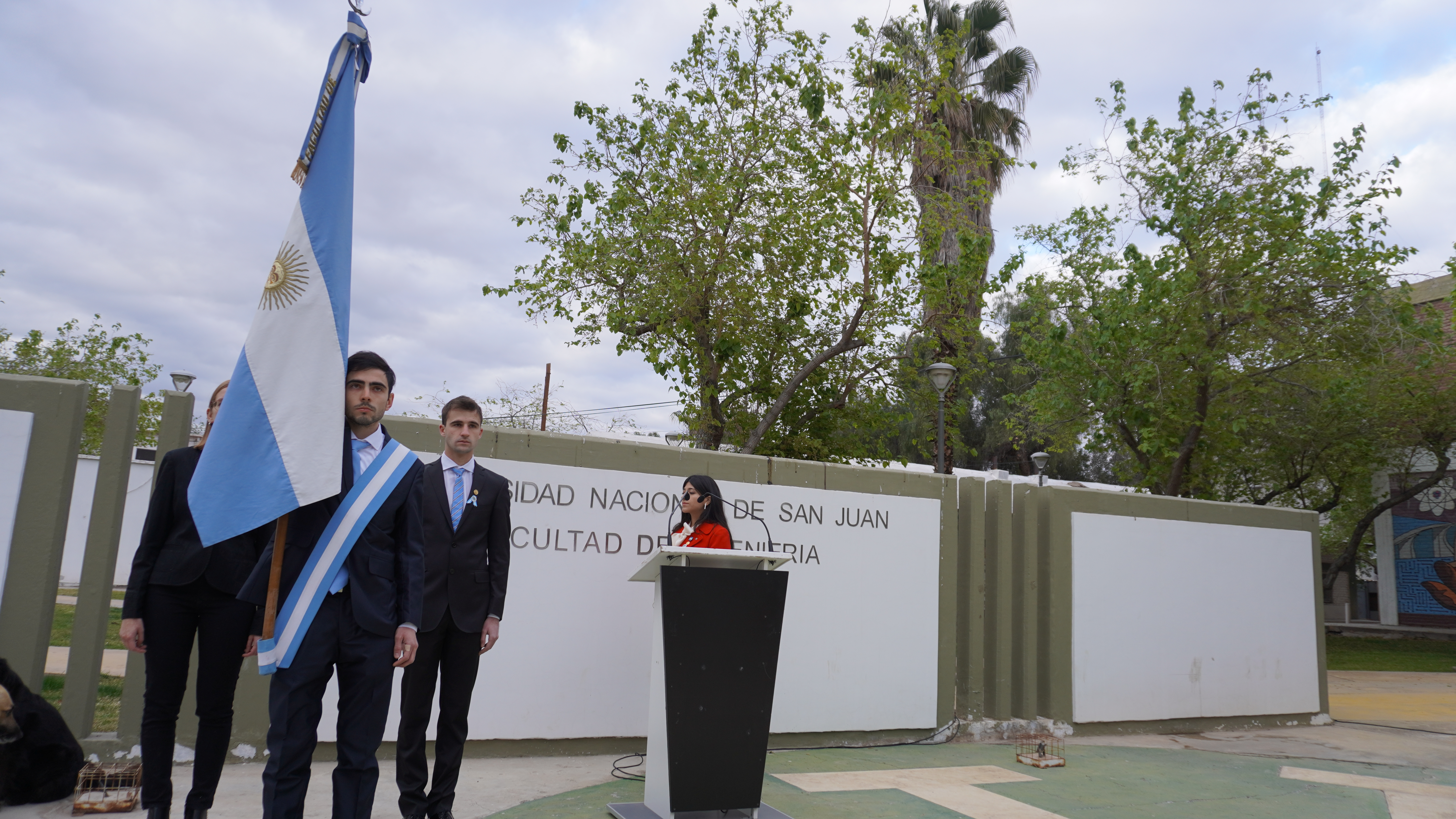 Acto en homenaje a los educadores