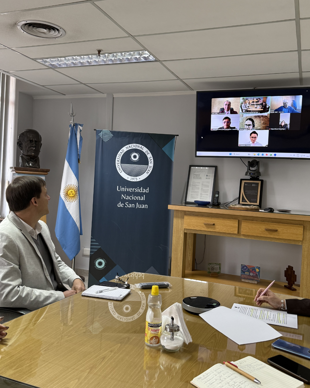La Facultad de Ingeniería impulsa nuevas acciones de cooperación académica con Ecuador