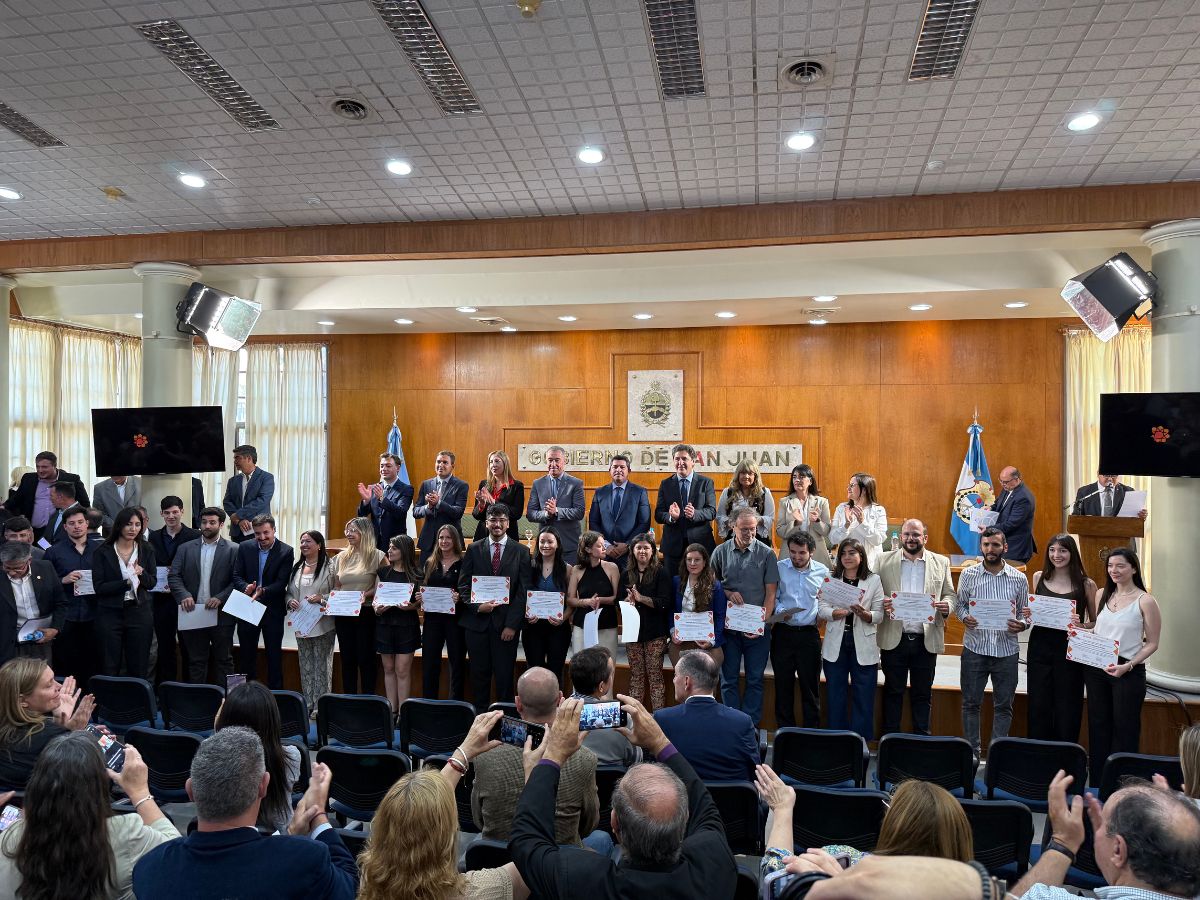 La FI recibió siete Premios Domingo Faustino Sarmiento de Ciencia e Innovación 2025