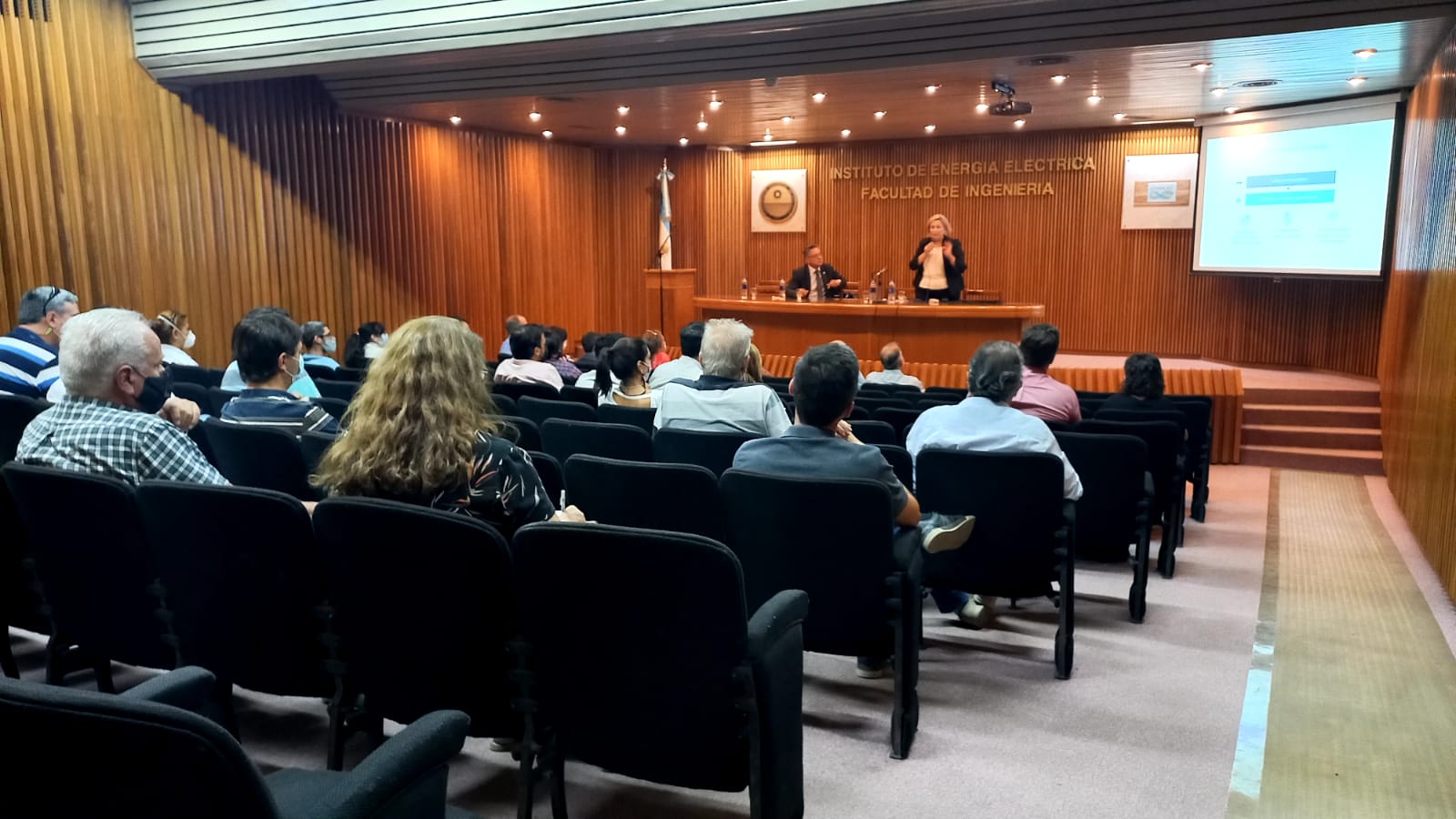 Charla informativa de SECITI sobre líneas de financiamiento y plataformas tecnológicas