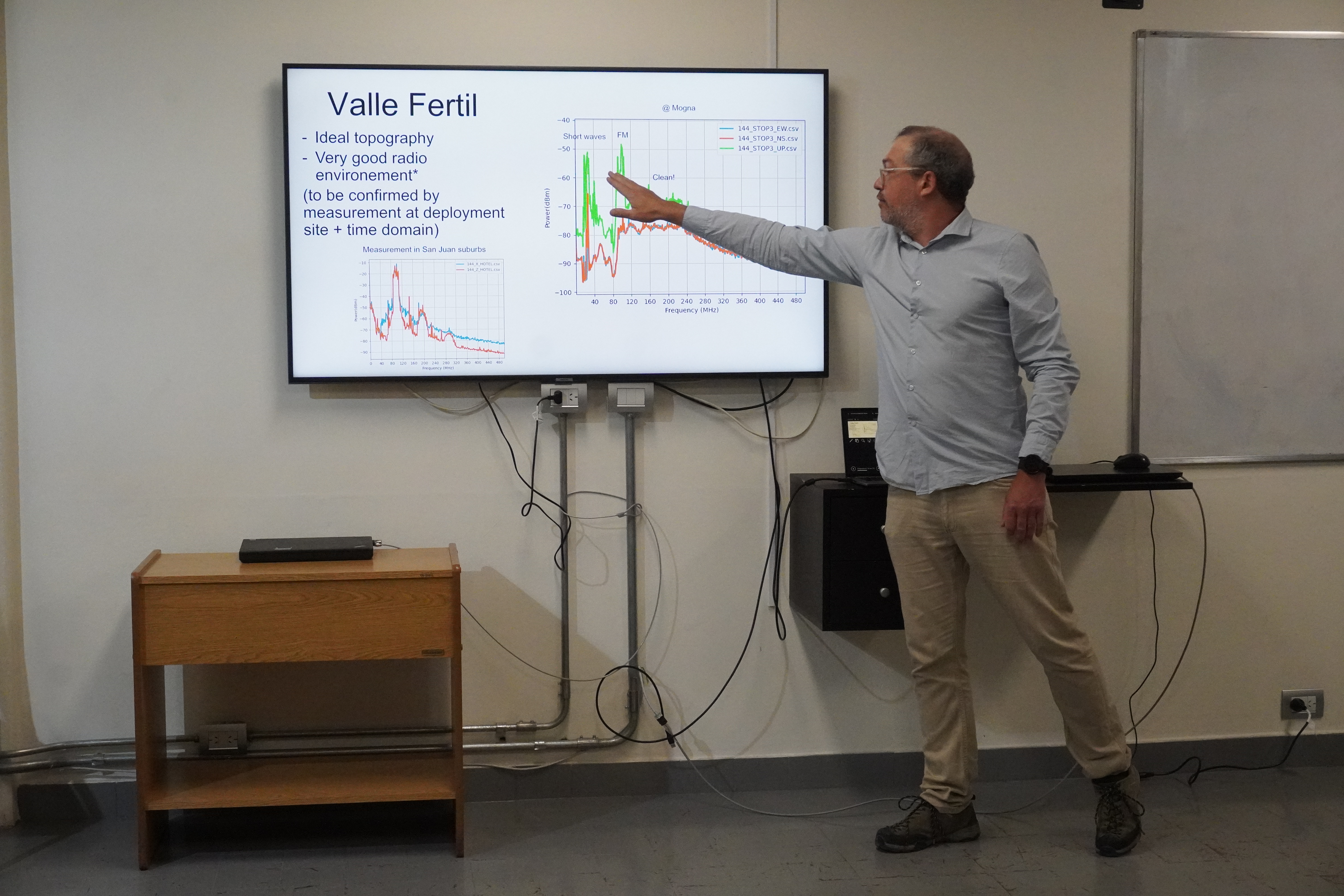El observatorio internacional HERON arribó a la Facultad de Ingeniería para articular una factible instalación de un observatorio de neutrinos