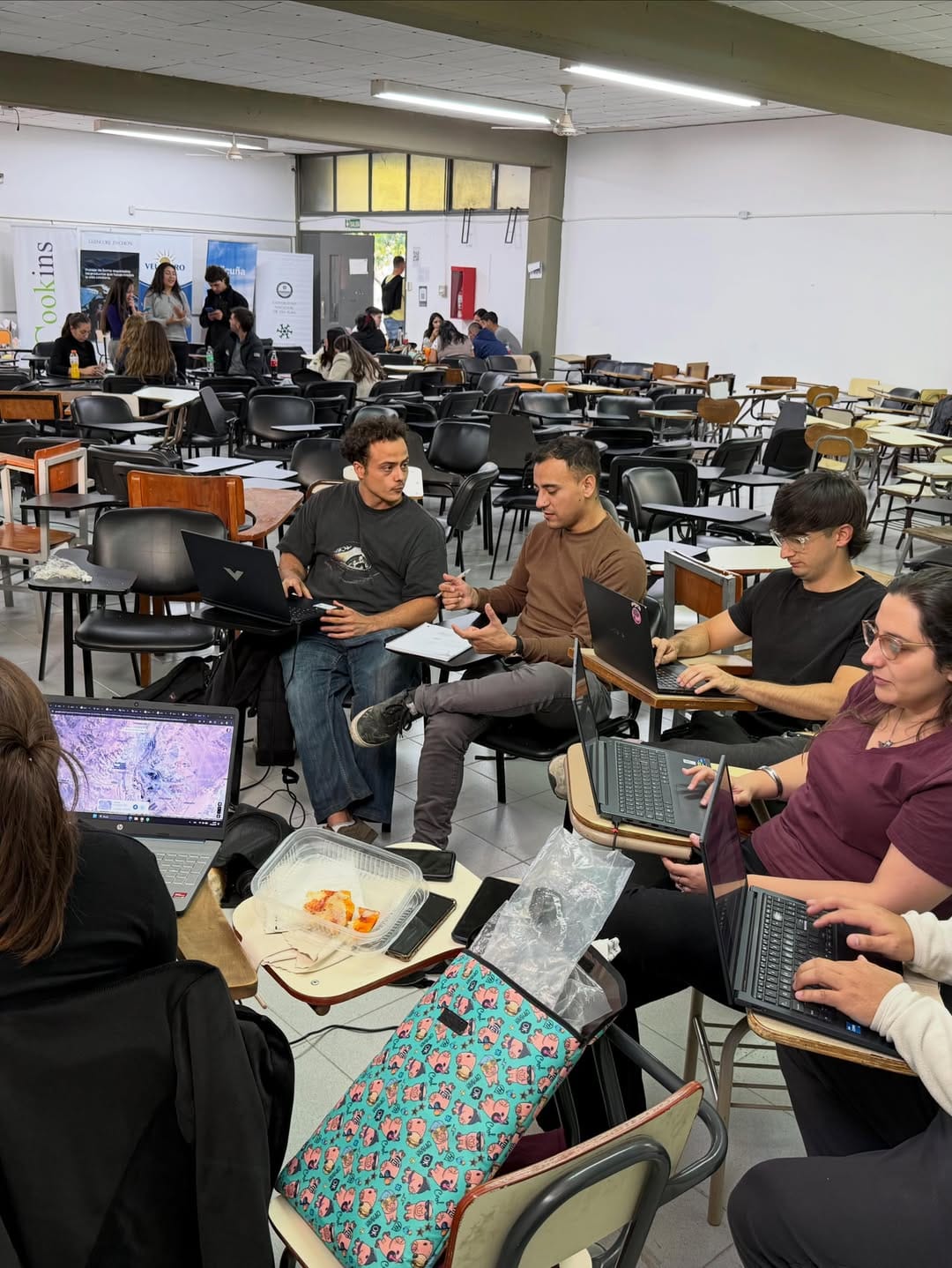 La Facultad de Ingeniería realizó el Hackathon “24 horas de Ingenio en la Minería”