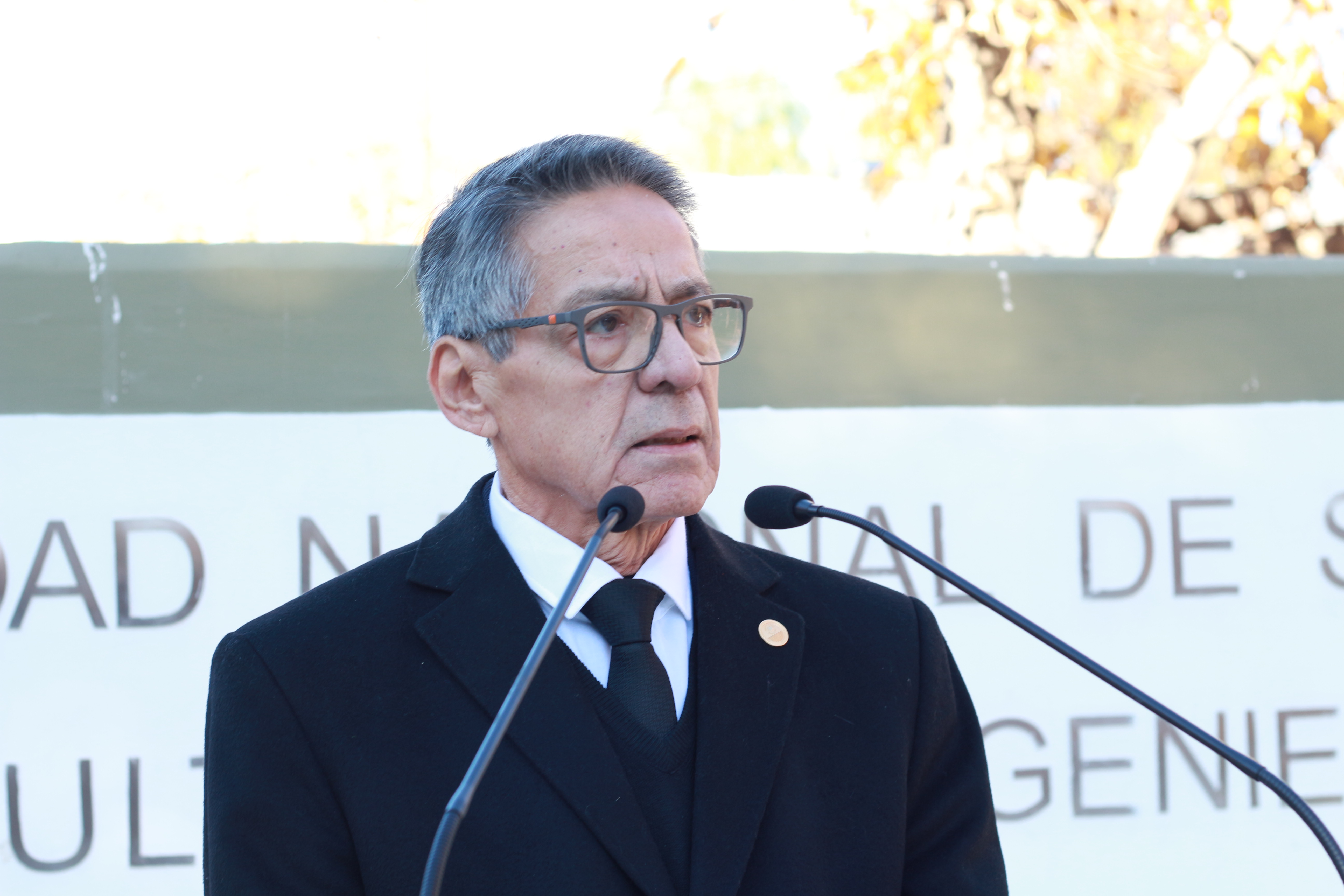 La Facultad de Ingeniería celebró un acto por el Día de la Libertad Latinoamericana y el Día de la Bandera