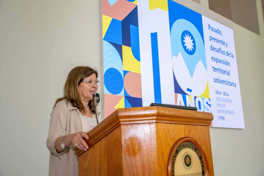 Se presentó el libro "Universidad, Derechos y Territorio: Una década de democratización educativa" 