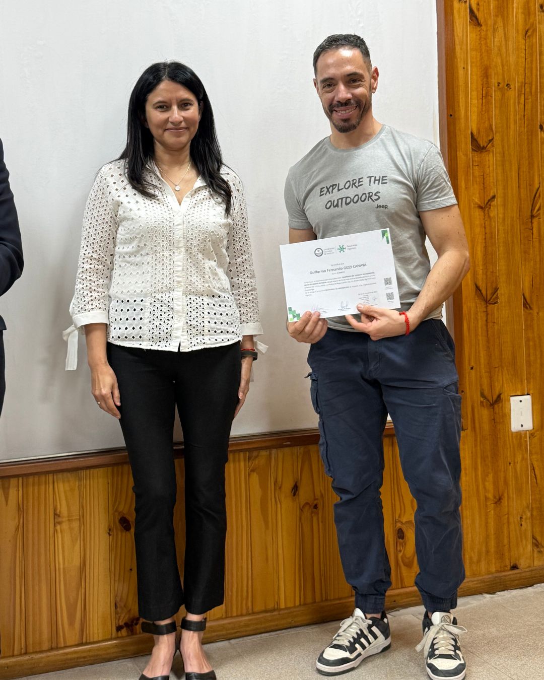Entrega de certificados a la primera cohorte de la Diplomatura en Enseñanza en Carreras de Ingeniería