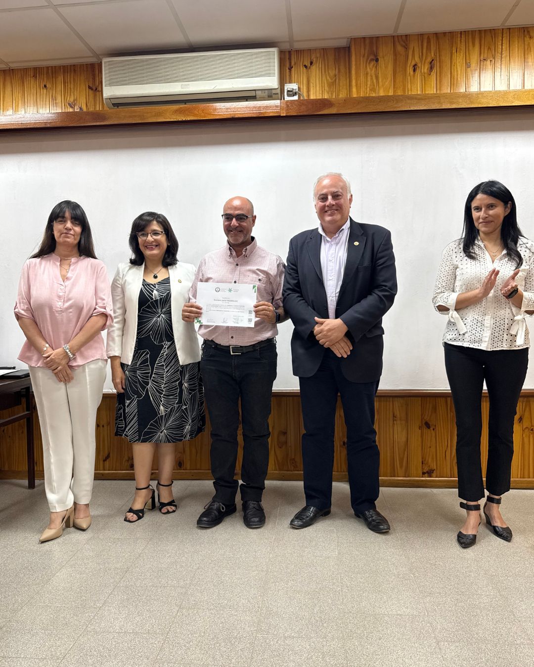 Entrega de certificados a la primera cohorte de la Diplomatura en Enseñanza en Carreras de Ingeniería