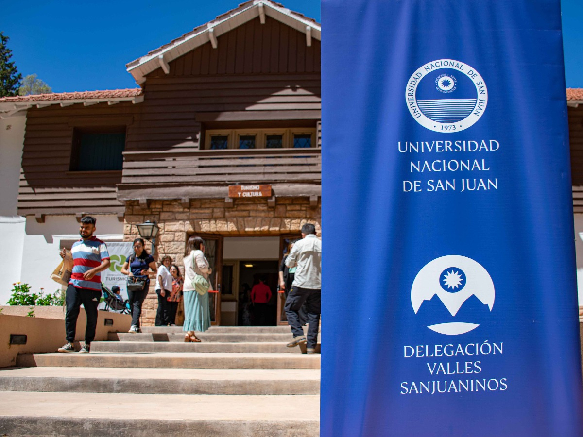 Se presentó el libro "Universidad, Derechos y Territorio: Una década de democratización educativa" 