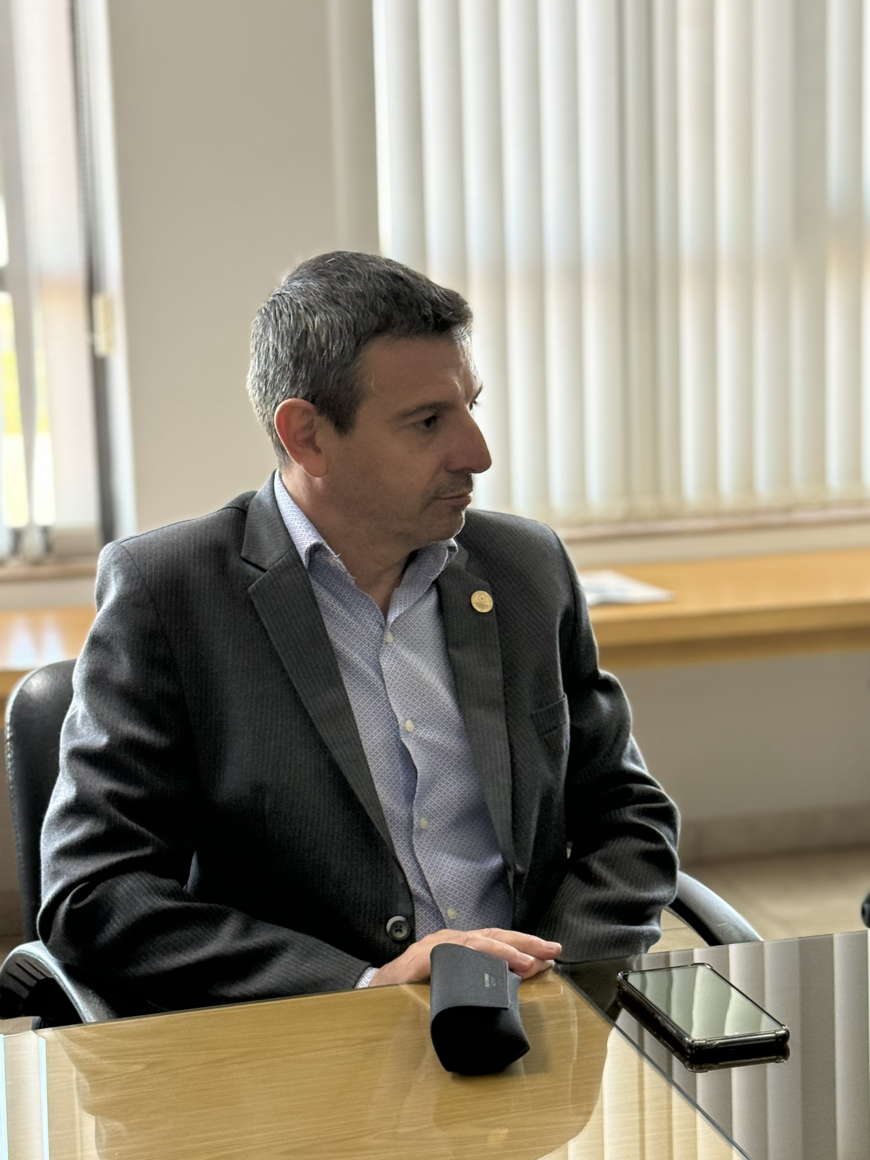 La Facultad de Ingeniería y la Universidad Nacional de San Juan formaliza alianza con la empresa de logística HIDROMAQ SRL