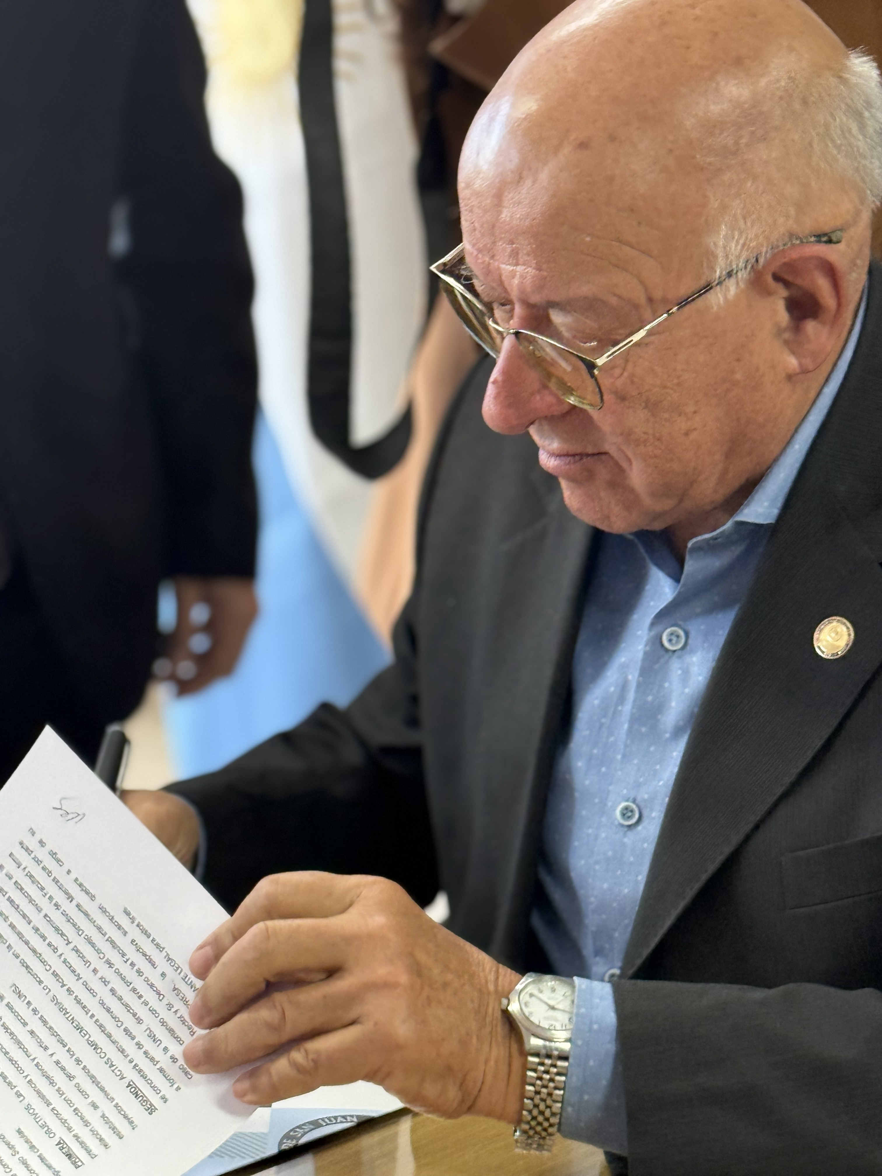 La Facultad de Ingeniería y la Universidad Nacional de San Juan formaliza alianza con la empresa de logística HIDROMAQ SRL