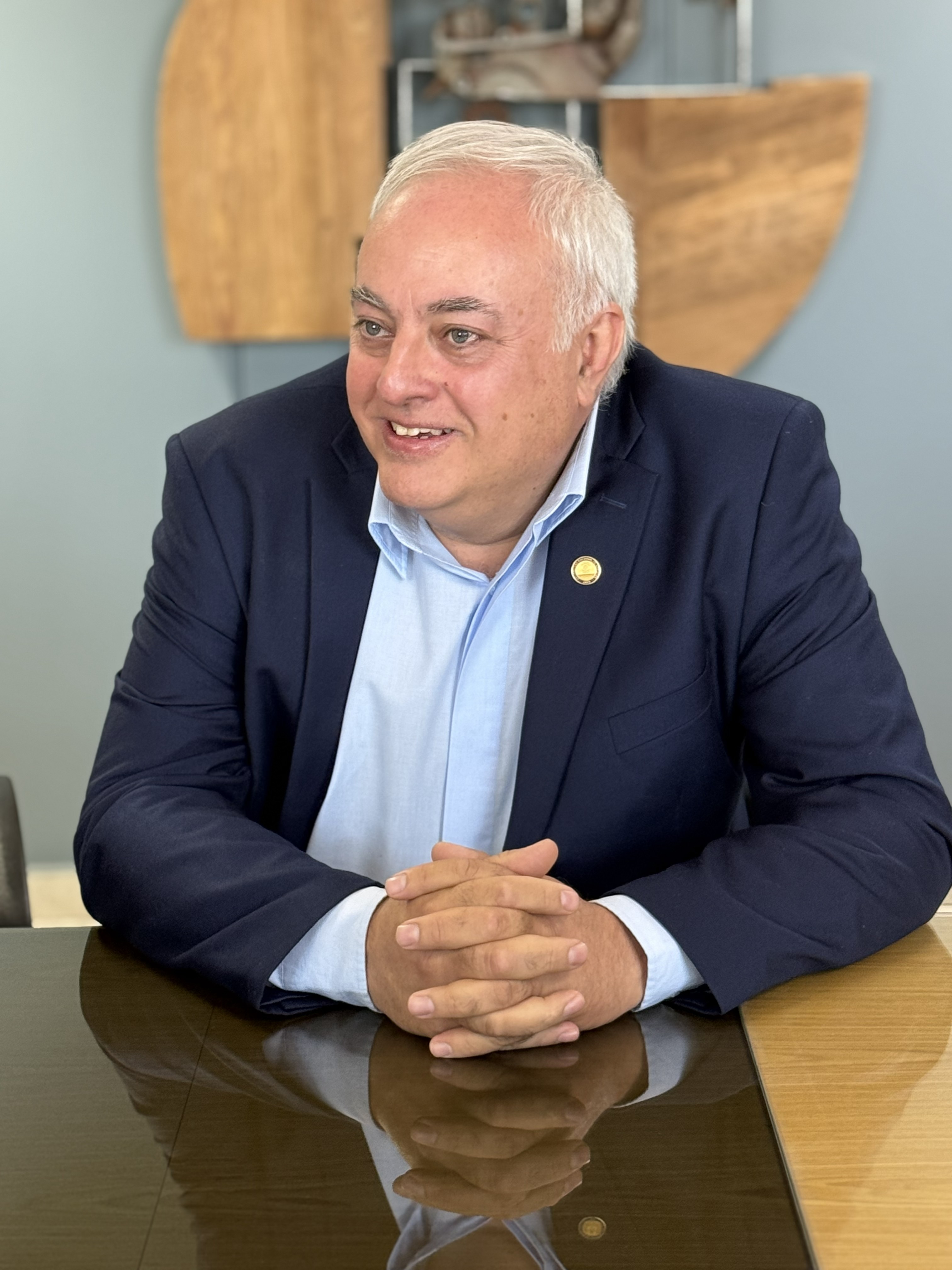 La Facultad de Ingeniería y la Universidad Nacional de San Juan formaliza alianza con la empresa de logística HIDROMAQ SRL