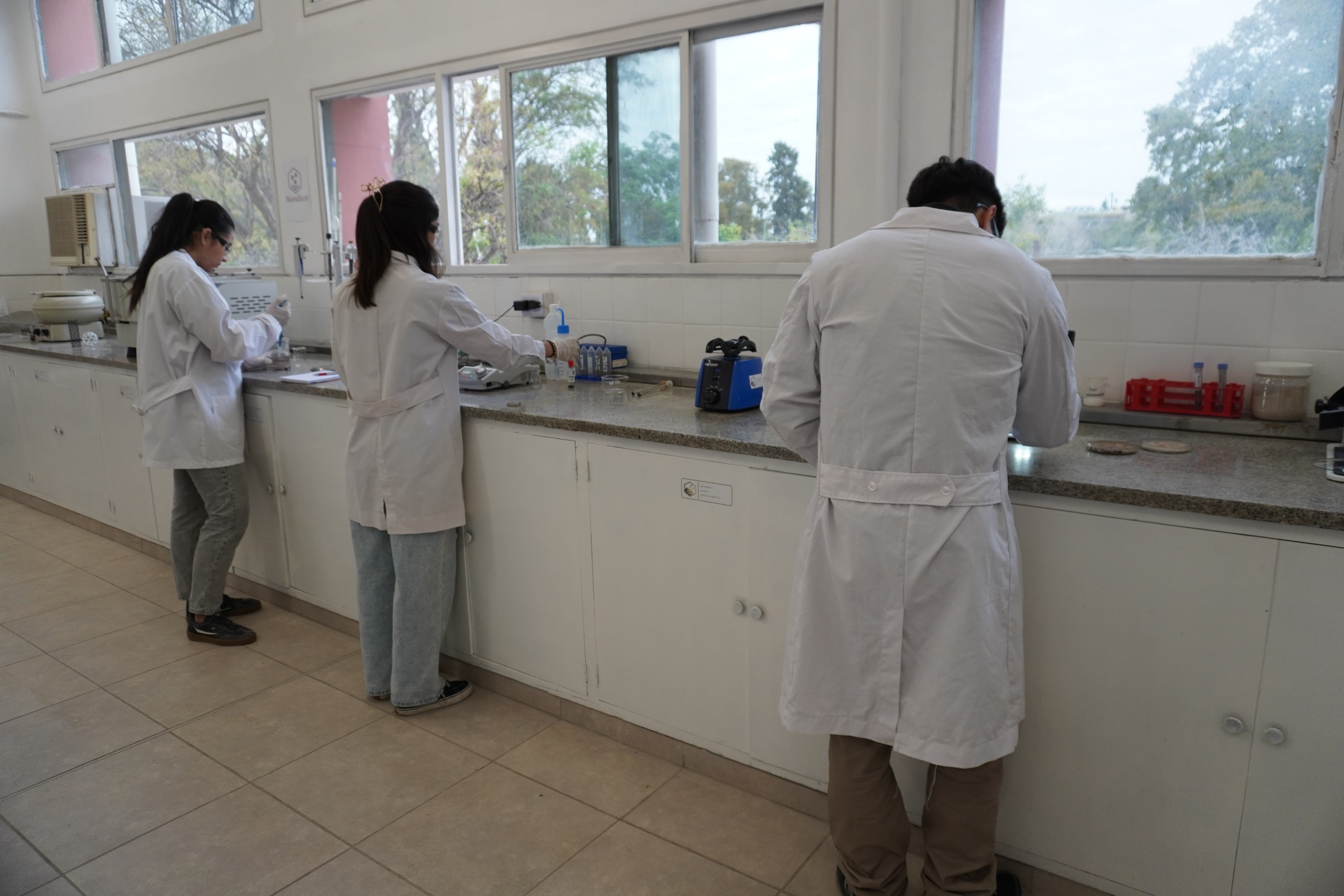 La Facultad de Ingeniería de la UNSJ inauguró el primer Laboratorio de Nanotecnología Aplicada a la Minería del país