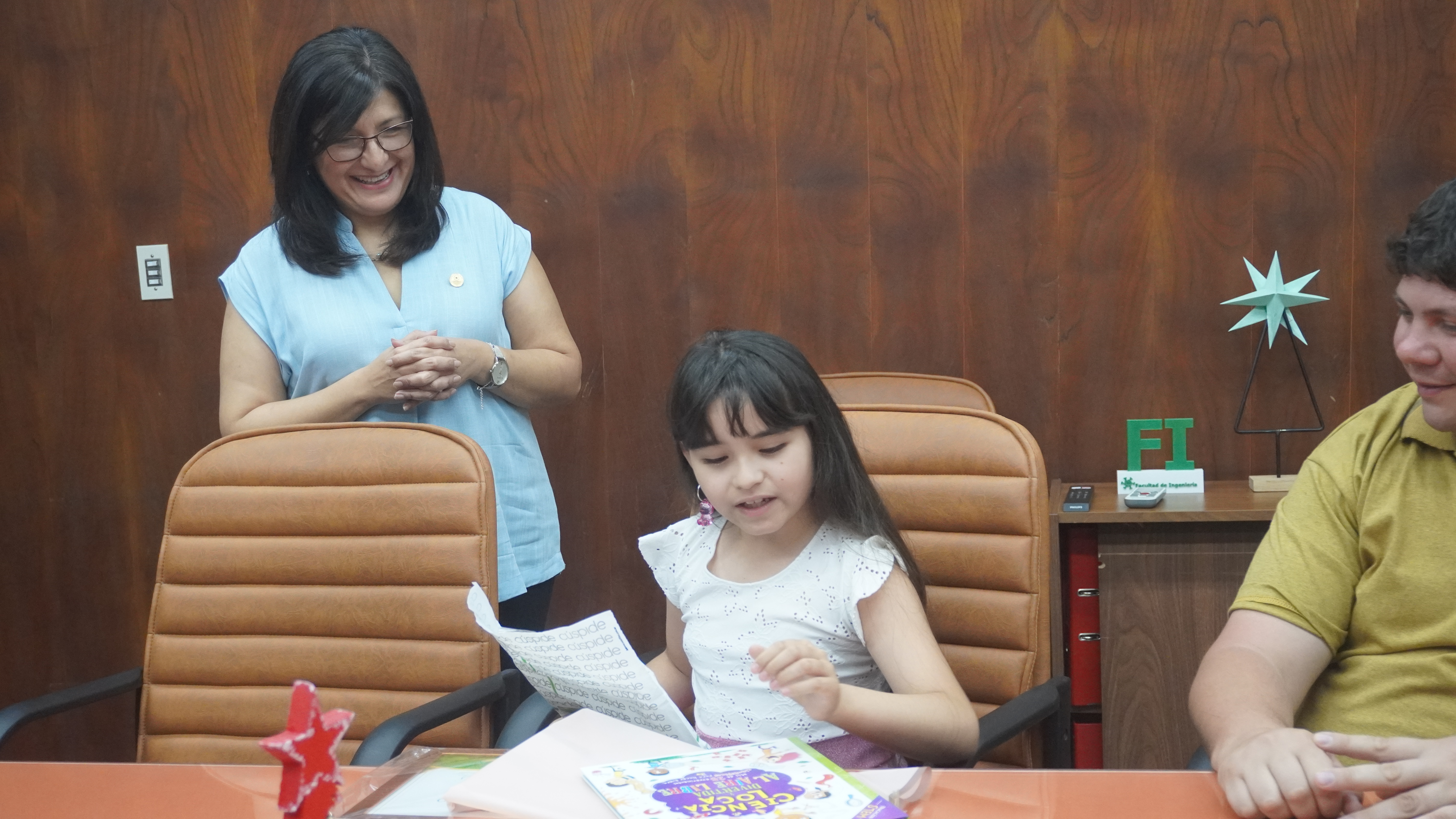 La FI y la UNSJ distinguieron a Sofía, la sanjuanina de 9 años que leyó más de 200 libros