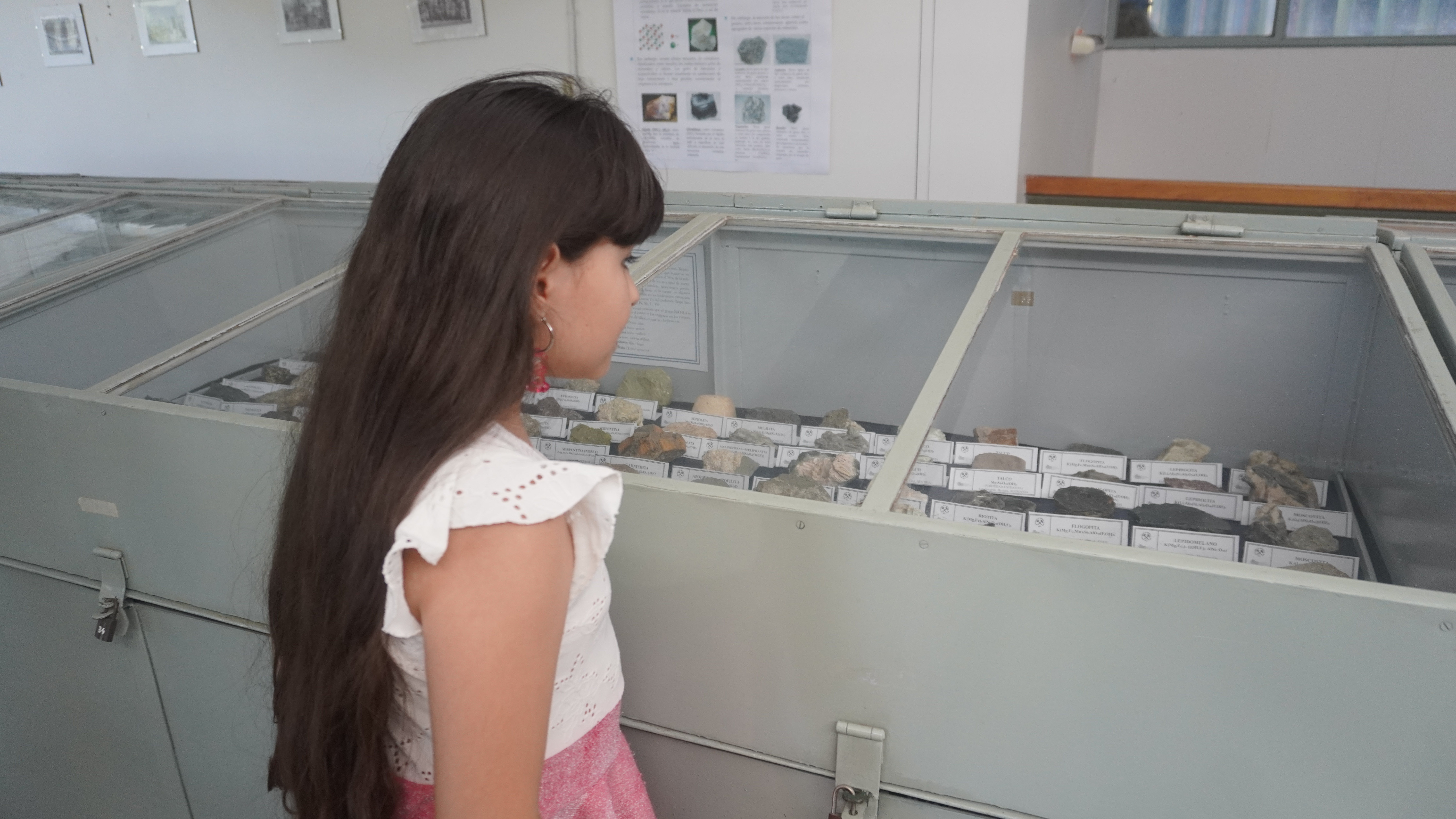 La FI y la UNSJ distinguieron a Sofía, la sanjuanina de 9 años que leyó más de 200 libros