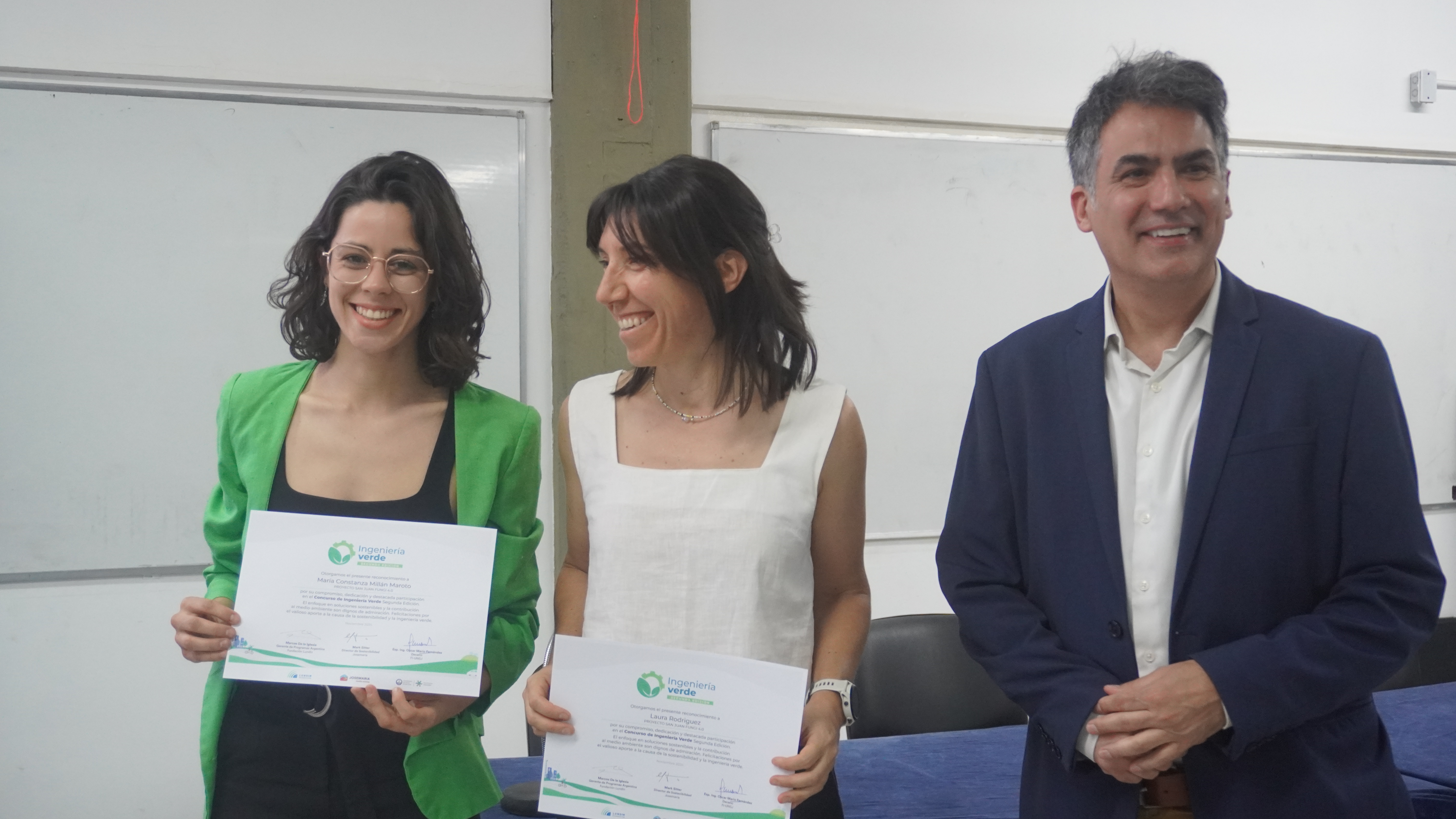 Estudiantes, egresados e investigadores de la FI presentaron sus proyectos finales del Programa Ingeniería Verde