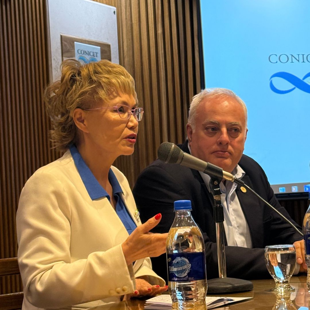 La Facultad de Ingeniería recibió a la directora de la Casa Rusa en Argentina 