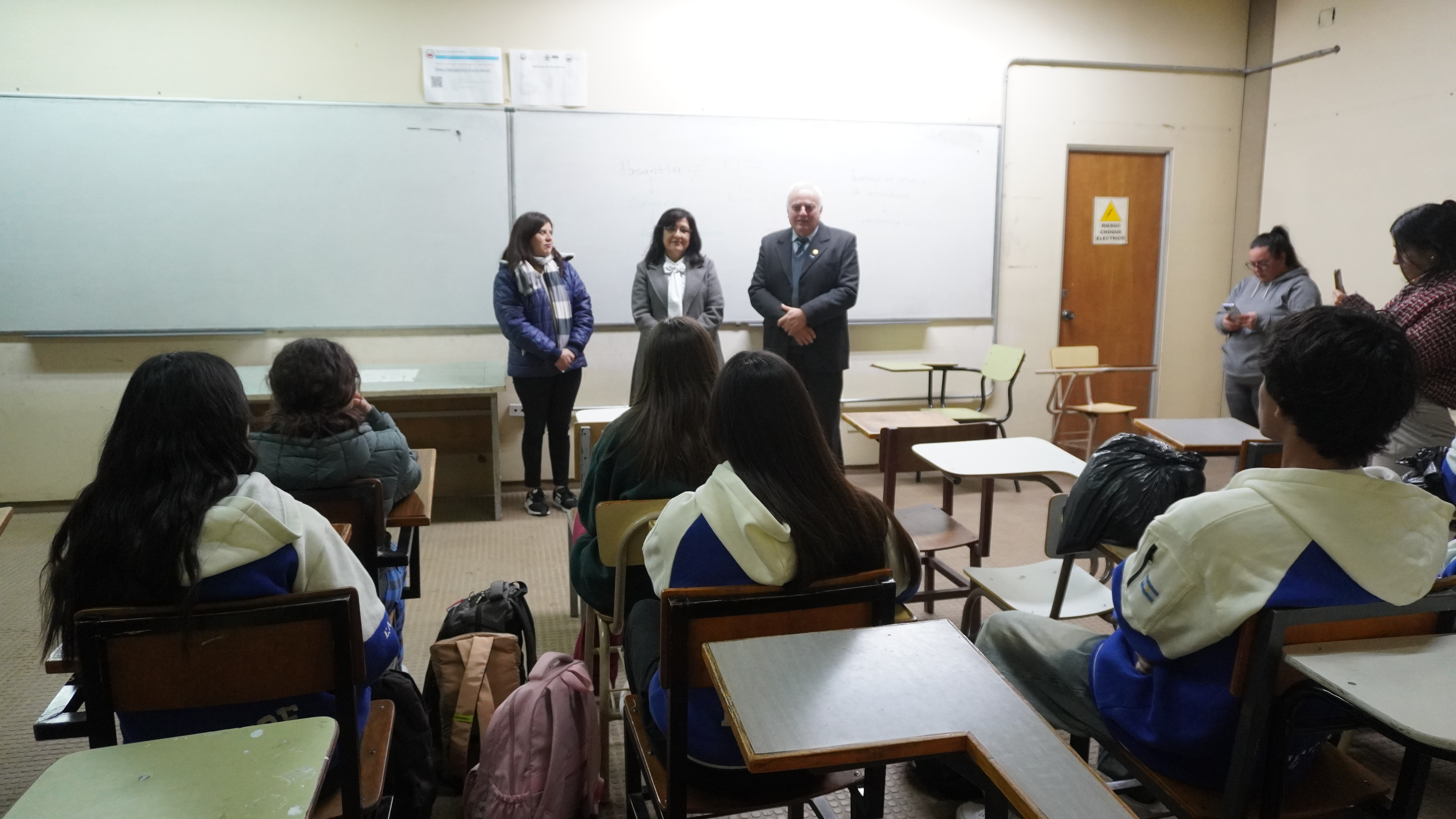 Estudiantes de Valle Fértil realizan prácticas profesionalizantes en la FI