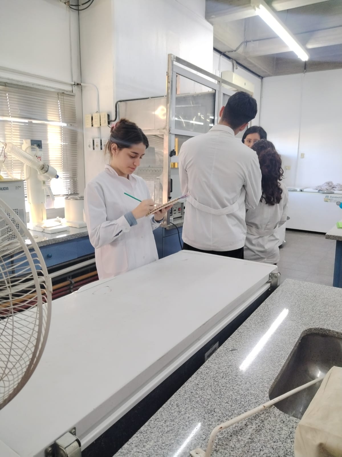 Estudiantes de Valle Fértil realizan prácticas profesionalizantes en la FI