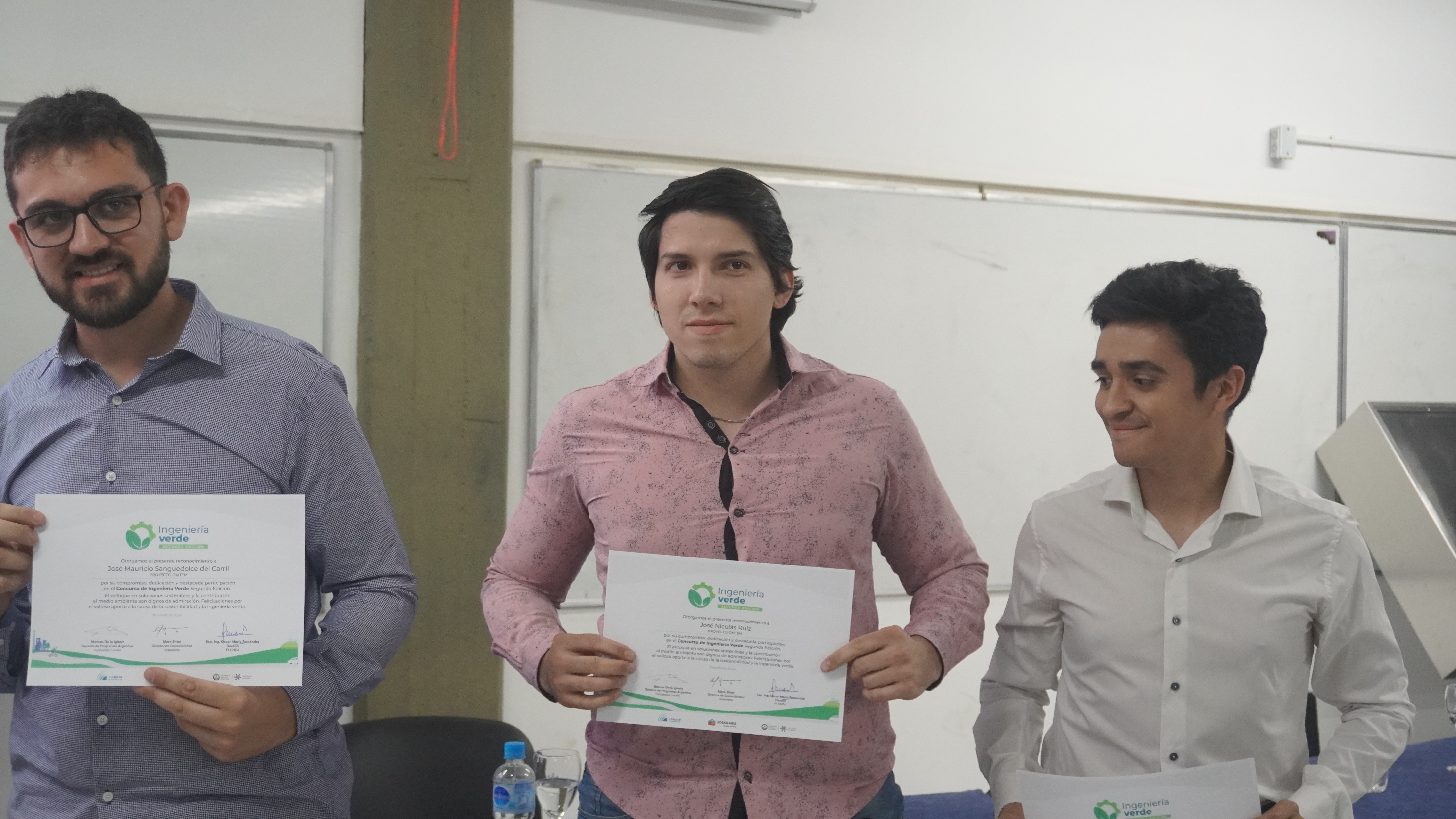 Estudiantes, egresados e investigadores de la FI presentaron sus proyectos finales del Programa Ingeniería Verde