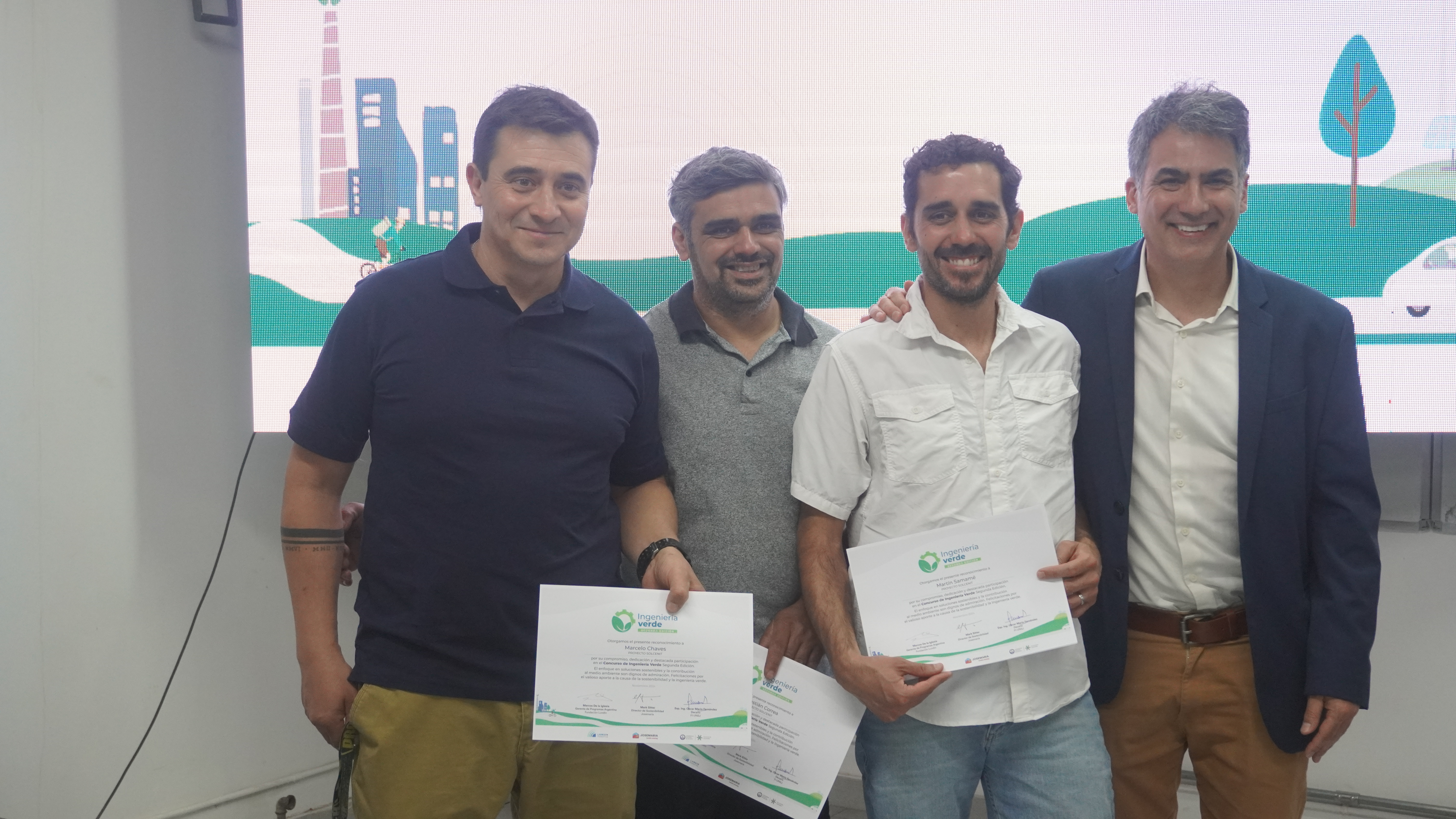 Estudiantes, egresados e investigadores de la FI presentaron sus proyectos finales del Programa Ingeniería Verde